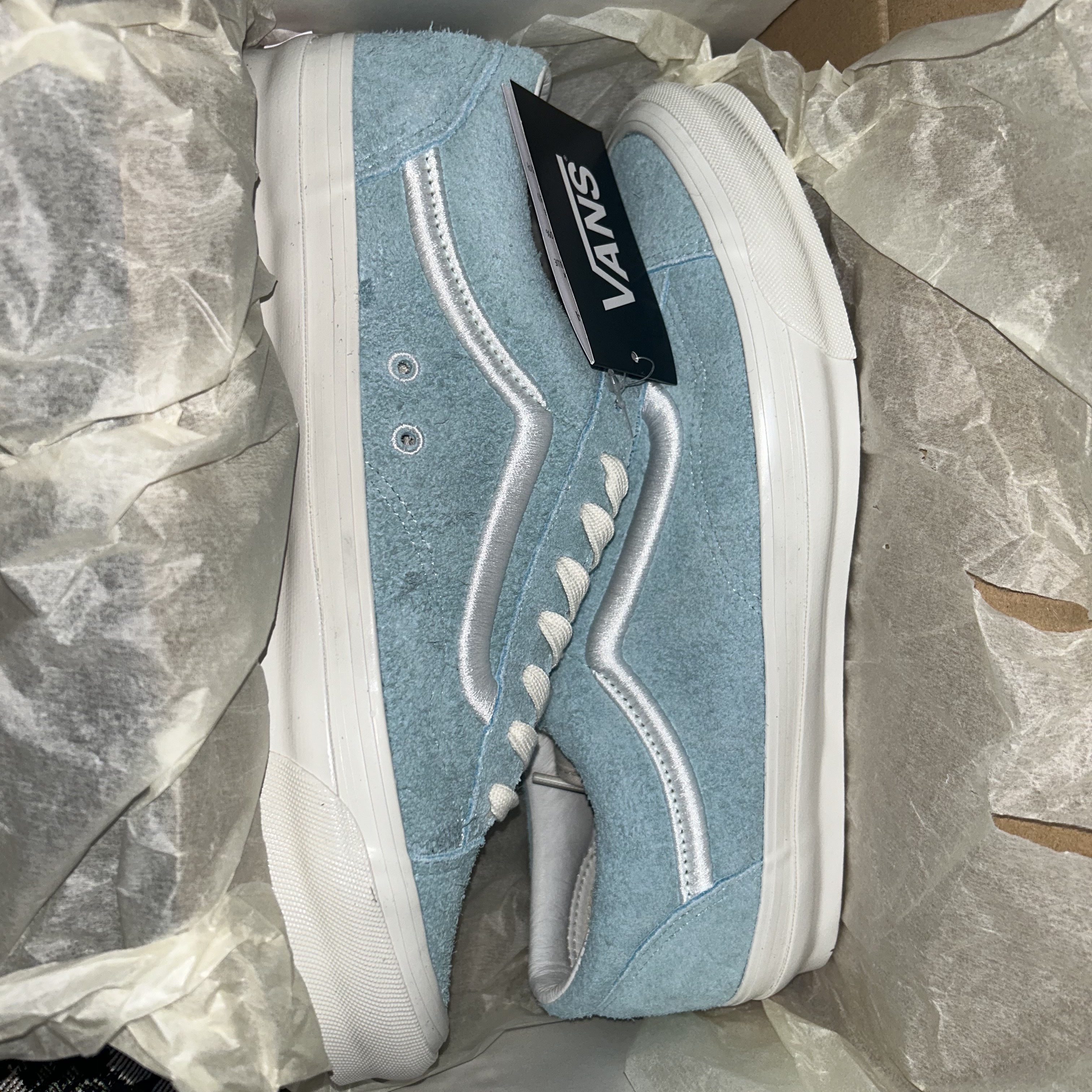 Vans Vault OG Style 36 LX Cooperstown Canal Blue 착용 스타일 - 5