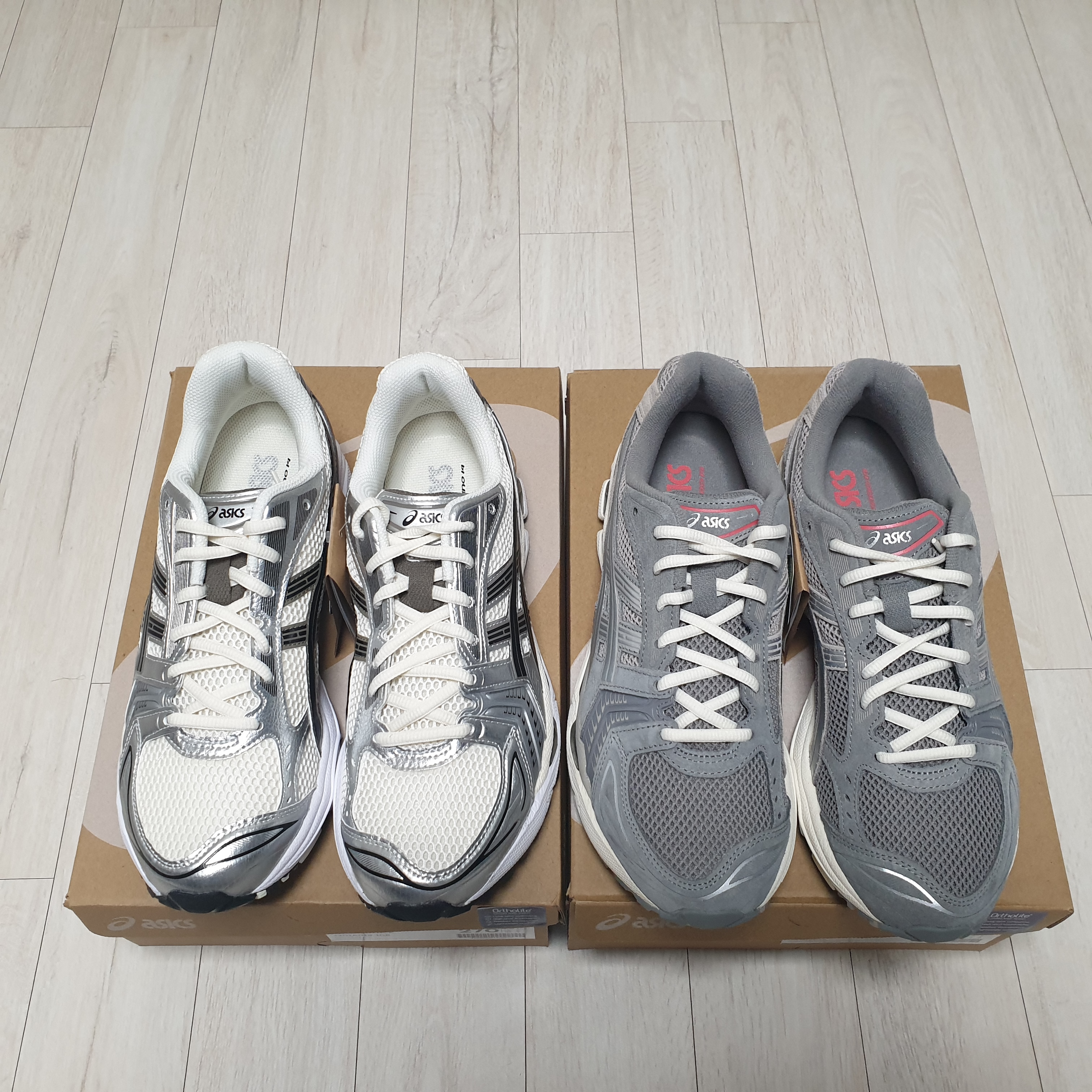 Asics Gel-Kayano 14 Cream Black, Asics Gel-Kayano 14 Clay Grey Pure Silver 착용 스타일 - 1