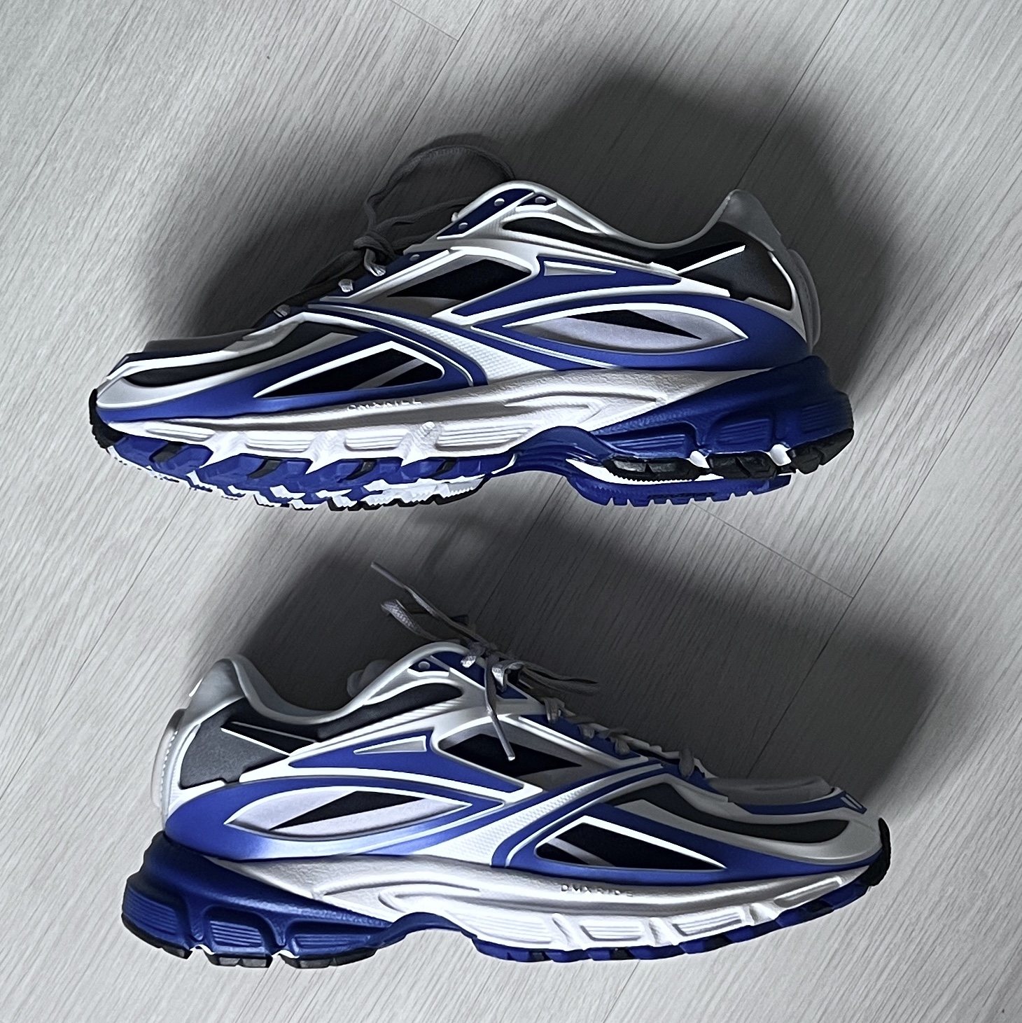 Reebok Premier Road Modern Classic Cobalt 착용 스타일 - 1