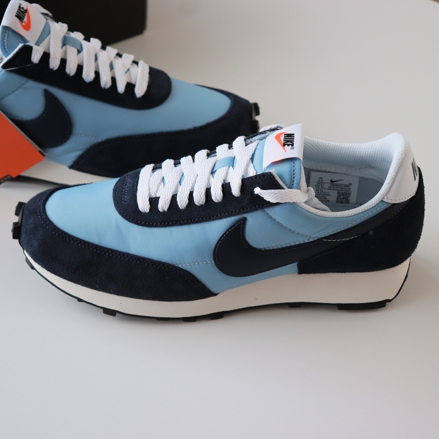 Nike Daybreak Light Armory Blue 착용 스타일 - 1
