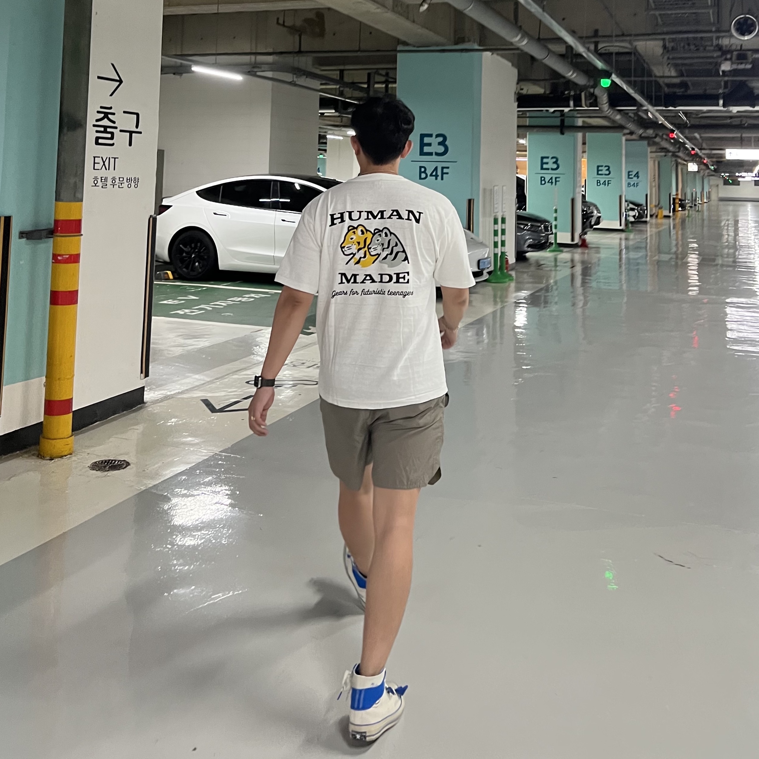 Converse x Ader Error Chuck 70 High White, Human Made Pocket T-Shirt White 착용 스타일