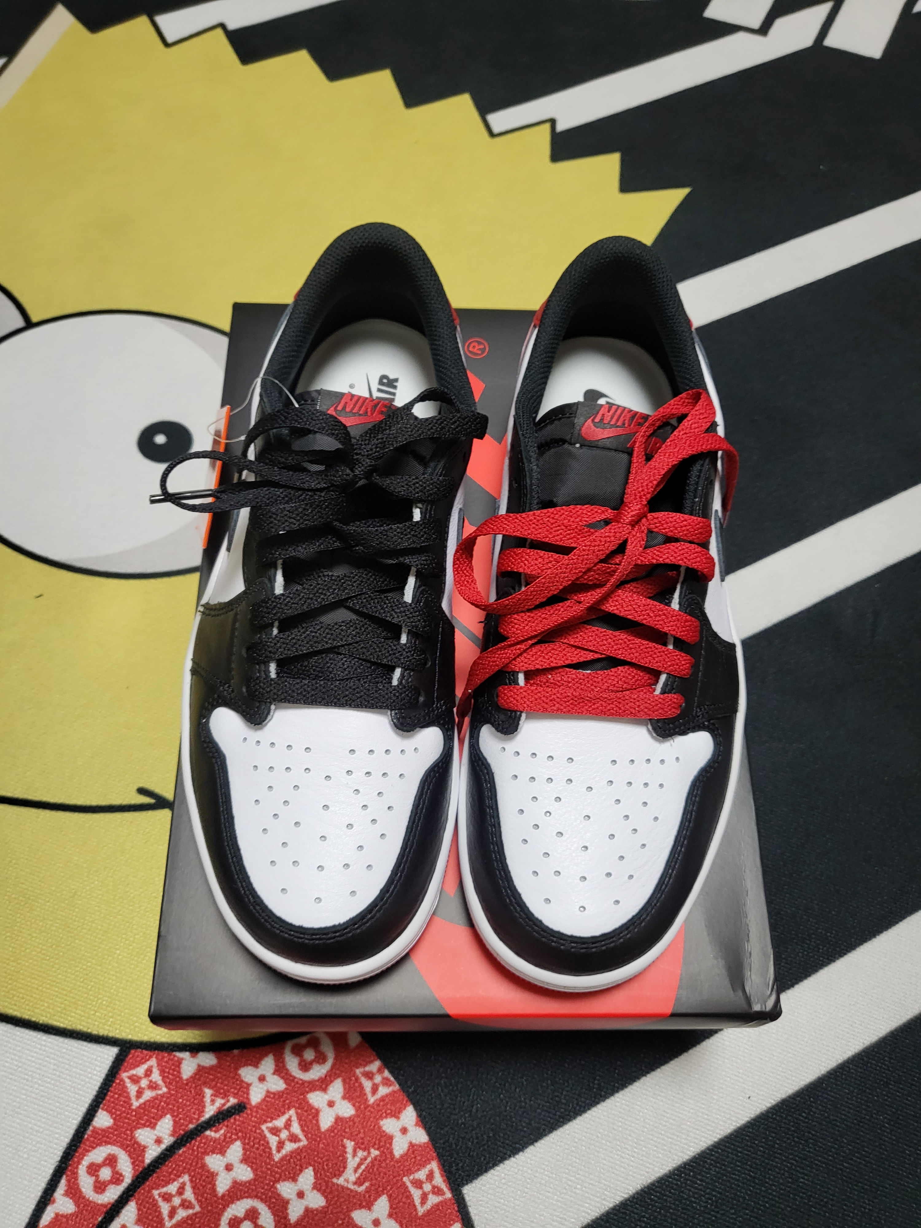 Jordan 1 Retro Low OG Black Toe 착용 스타일 - 2