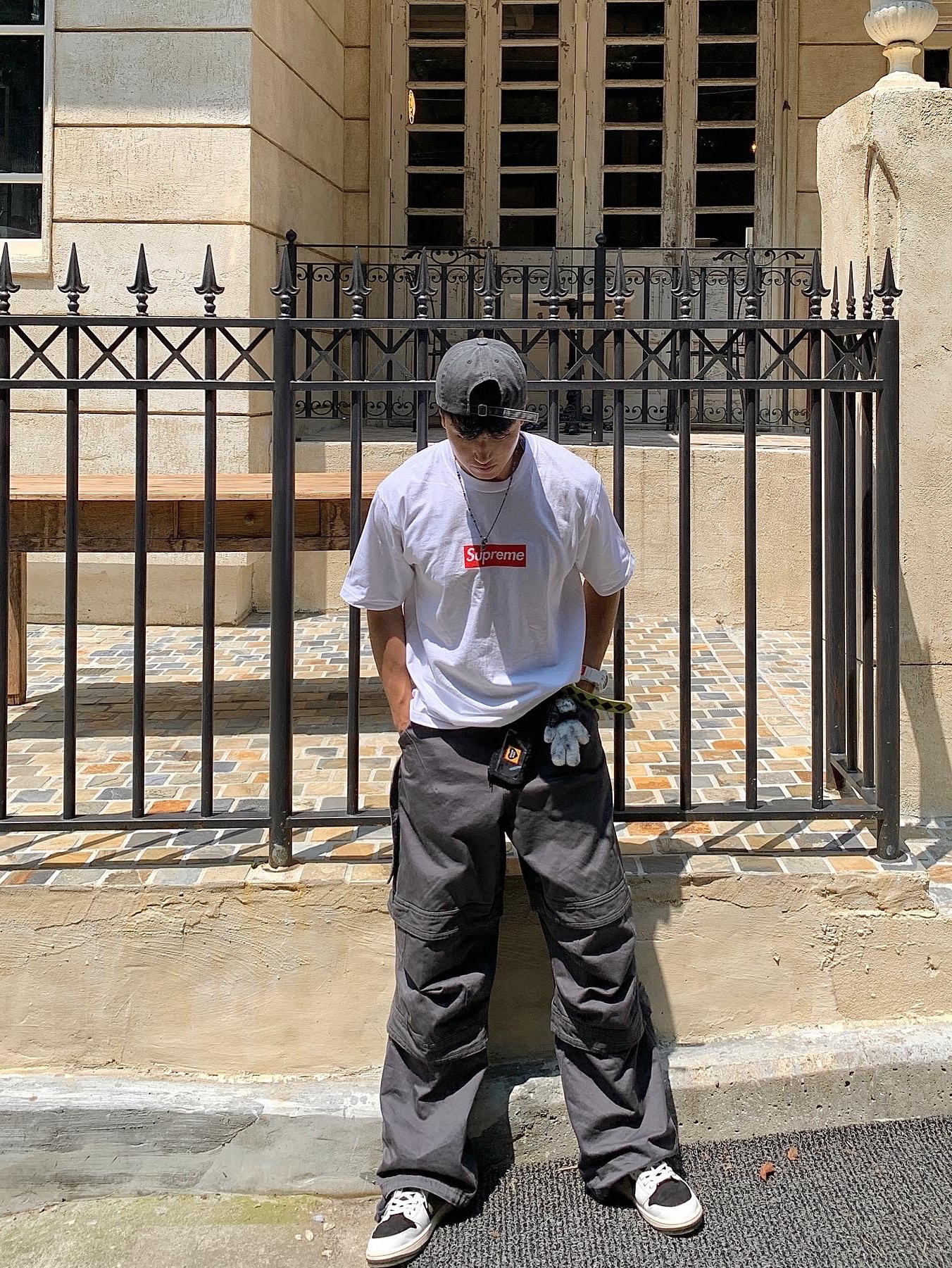 Farfromwhat Far Layered Work Pants Charcoal, Stussy Argyle Stitch Leather Belt Cream 착용 스타일 - 2