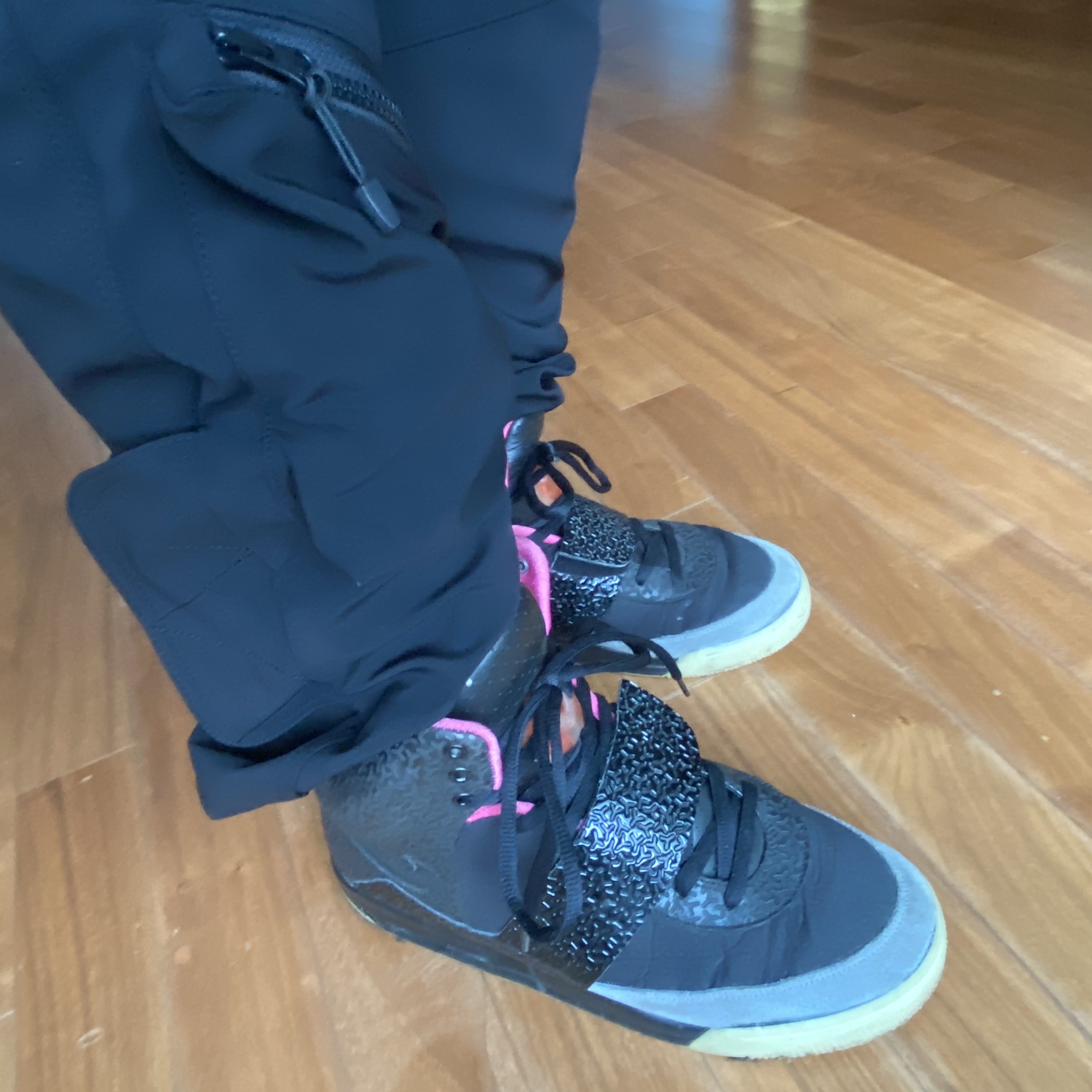Undermycar Bucky Multi Pocket Dynamic Pants Rookie Black - 22SS, Nike Air Yeezy 1 Blink 착용 스타일