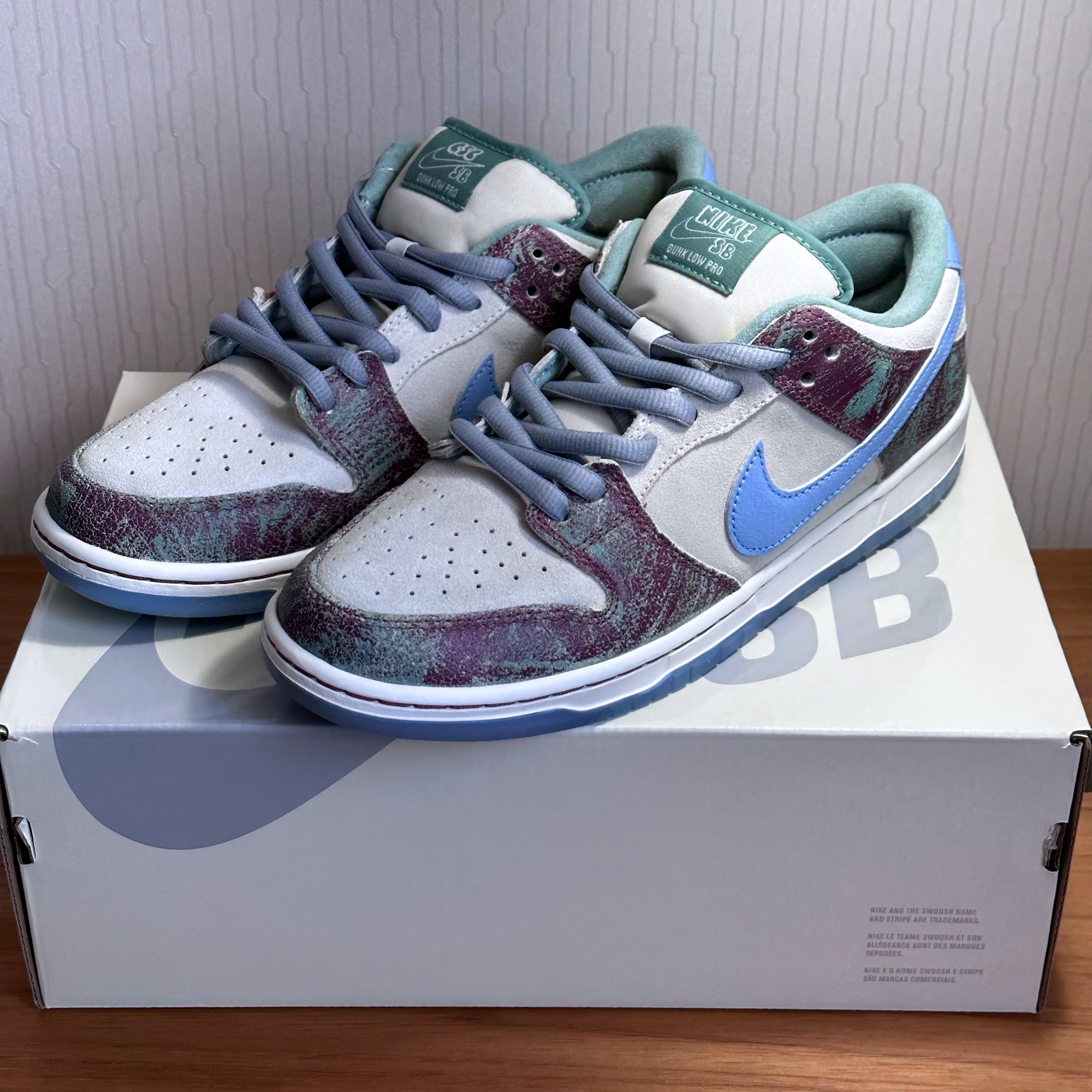 Nike x Crenshaw Skate Club SB Dunk Low Sail Light Blue Cedar 착용 스타일