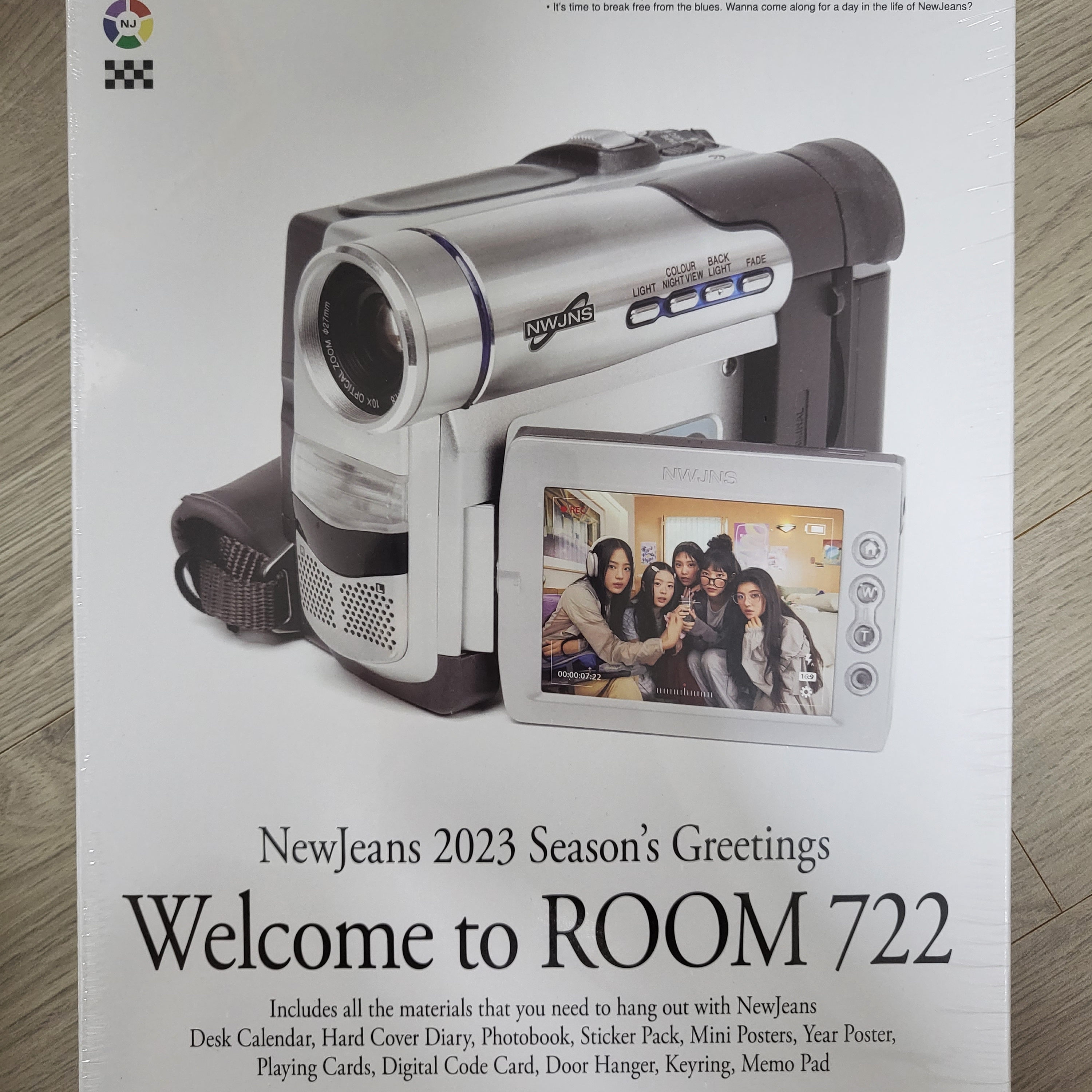 NewJeans Welcome to Room 722 Season’s Greetings 2023 착용 스타일