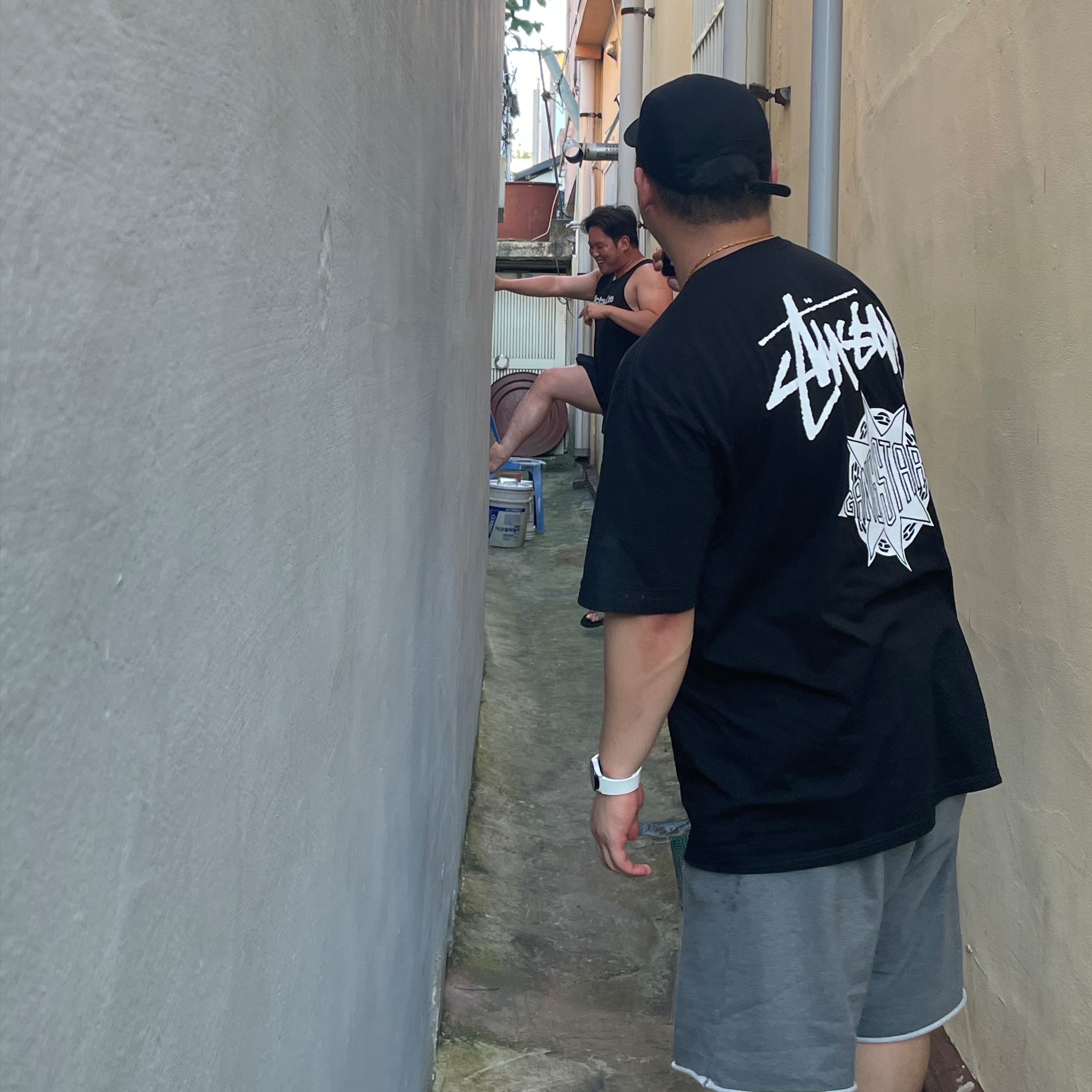 Stussy x Gang Starr Take It Personal T-Shirt Black, Supreme Suede Camp Cap Black - 23SS 착용 스타일