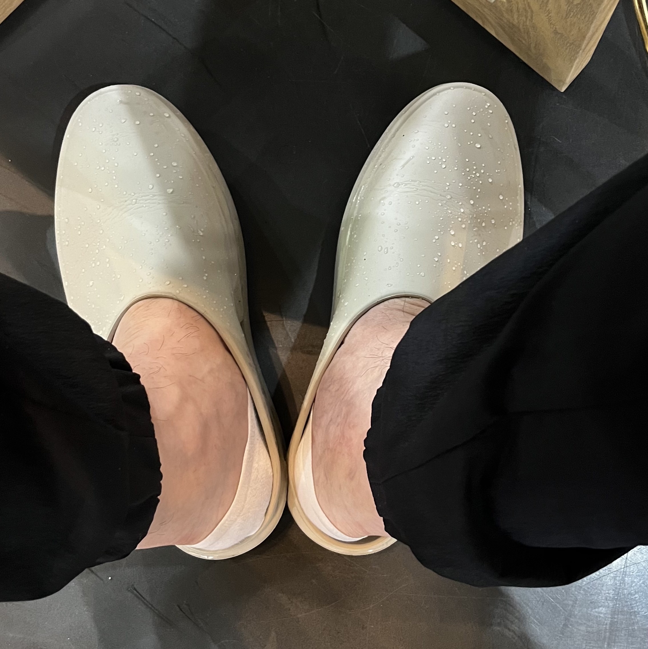 Fear of God The California Dusty Beige 착용 스타일