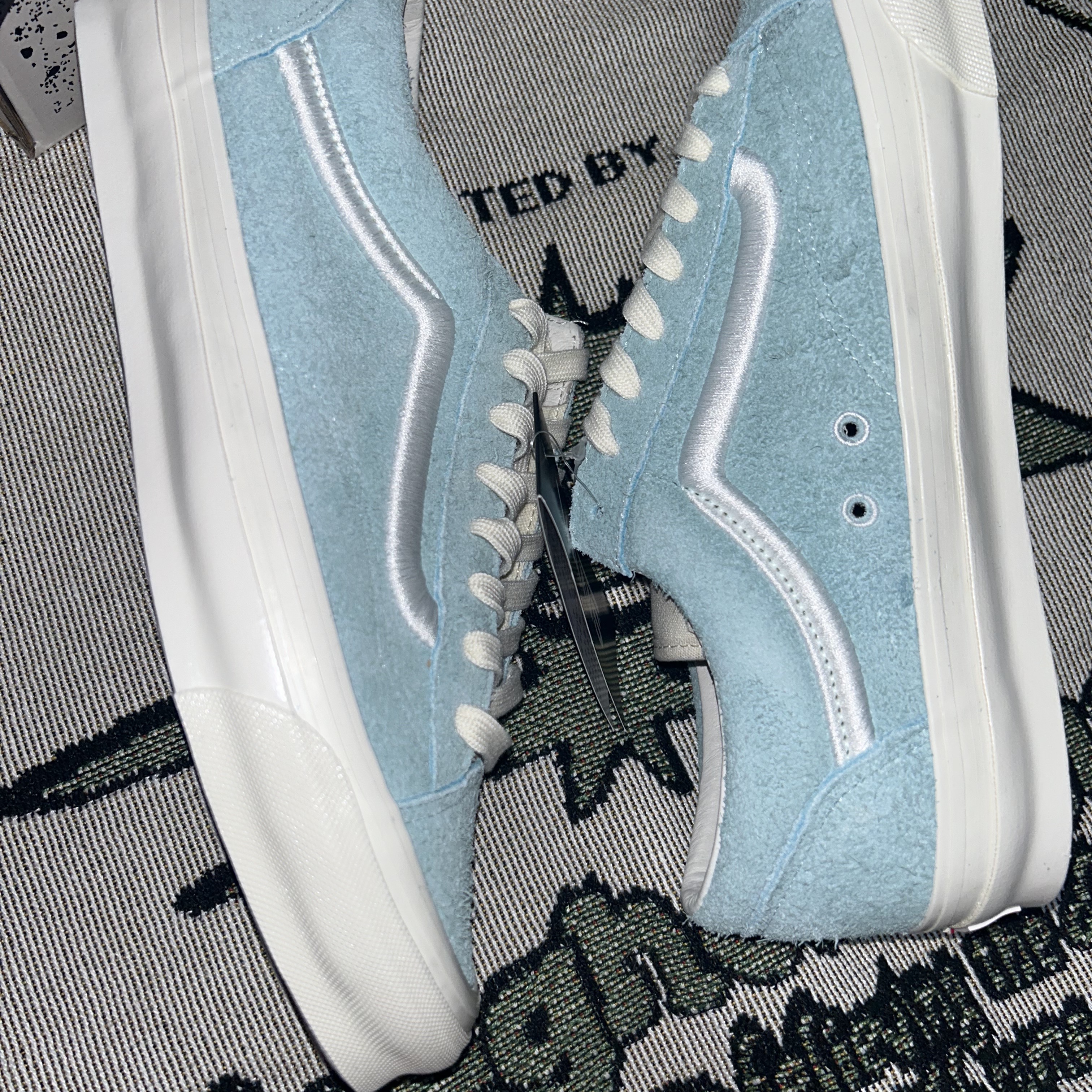 Vans Vault OG Style 36 LX Cooperstown Canal Blue 착용 스타일 - 3