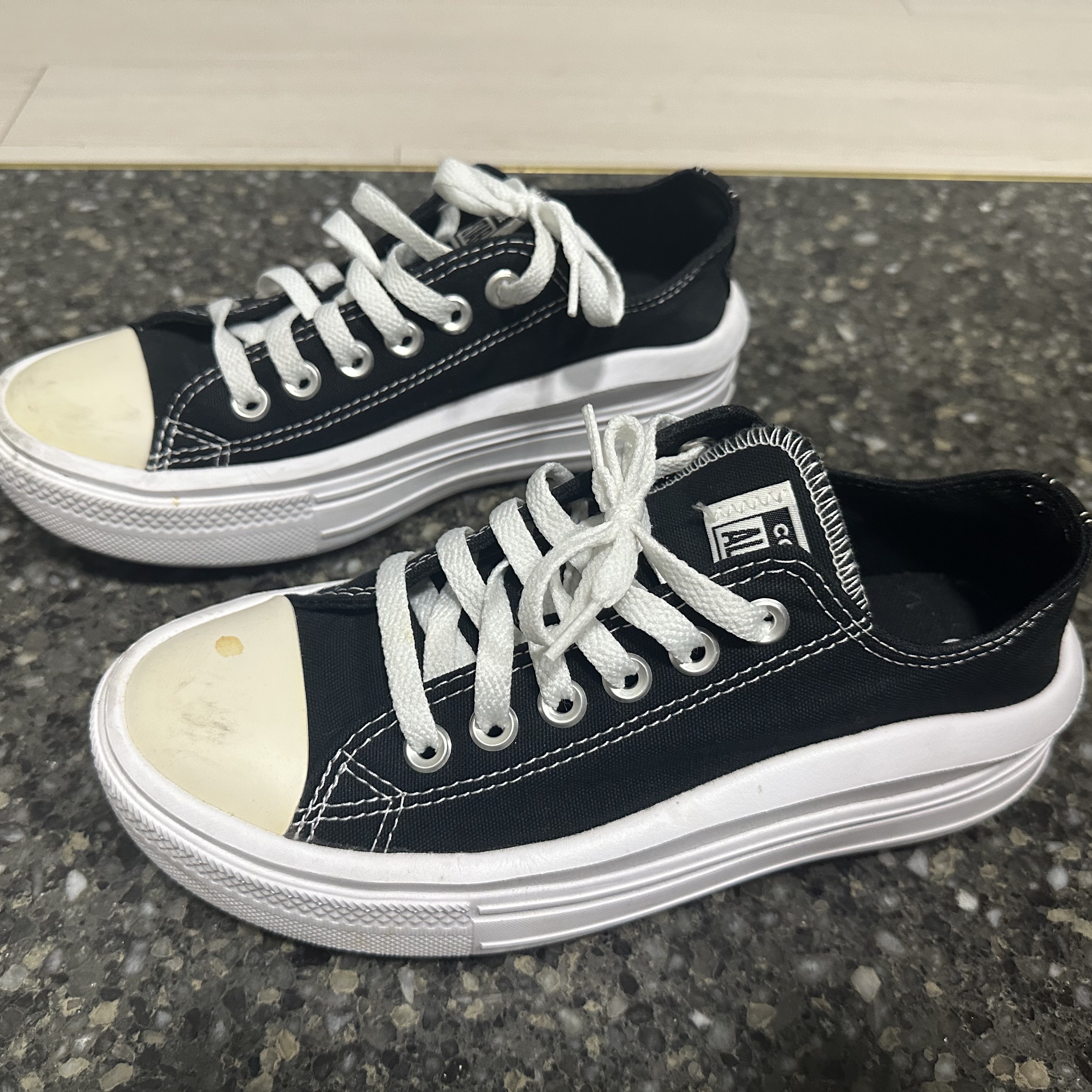 (W) Converse Chuck Taylor All Star Move Ox Black 착용 스타일