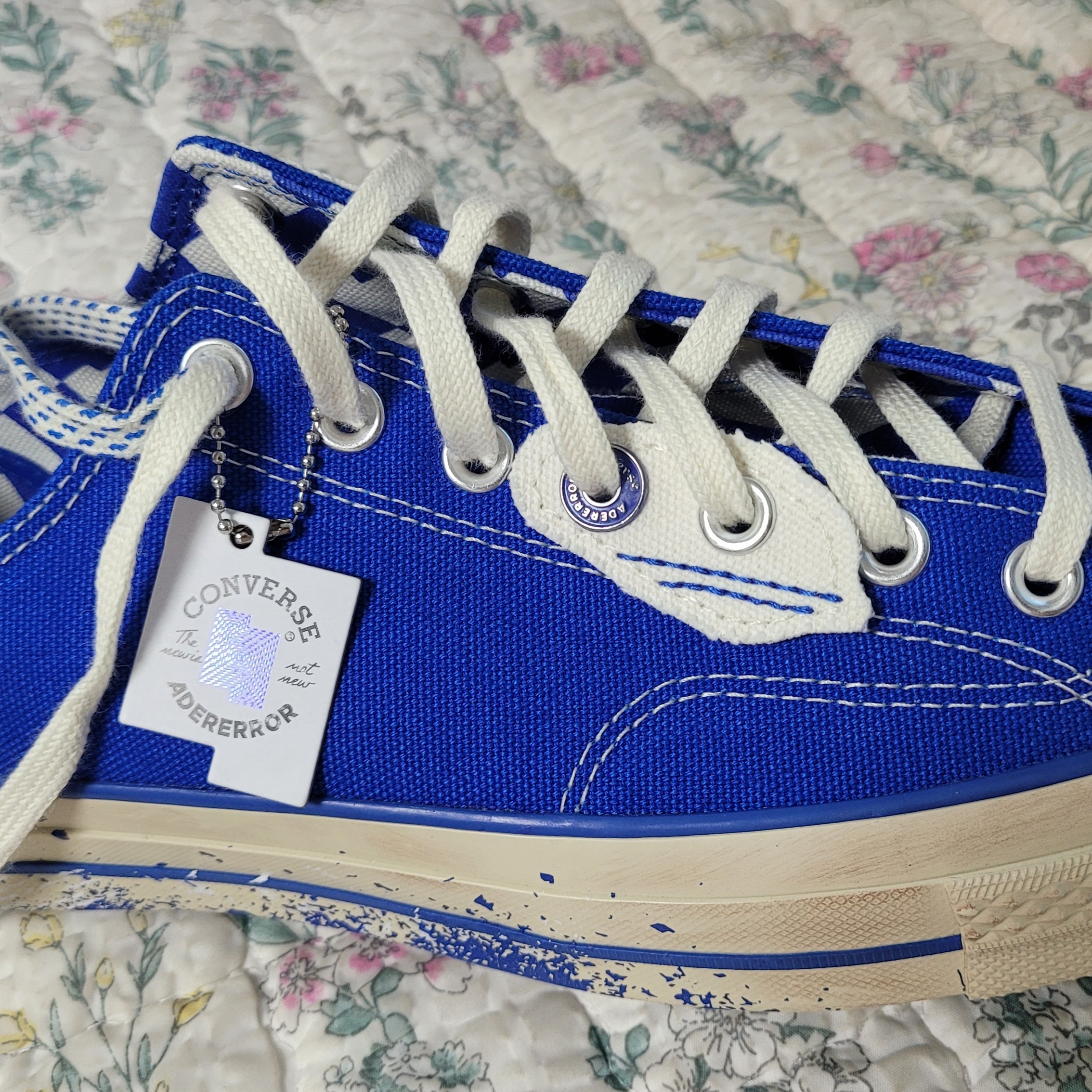 Converse x Ader Error Chuck 70 Ox Imperial Blue 착용 스타일 - 3