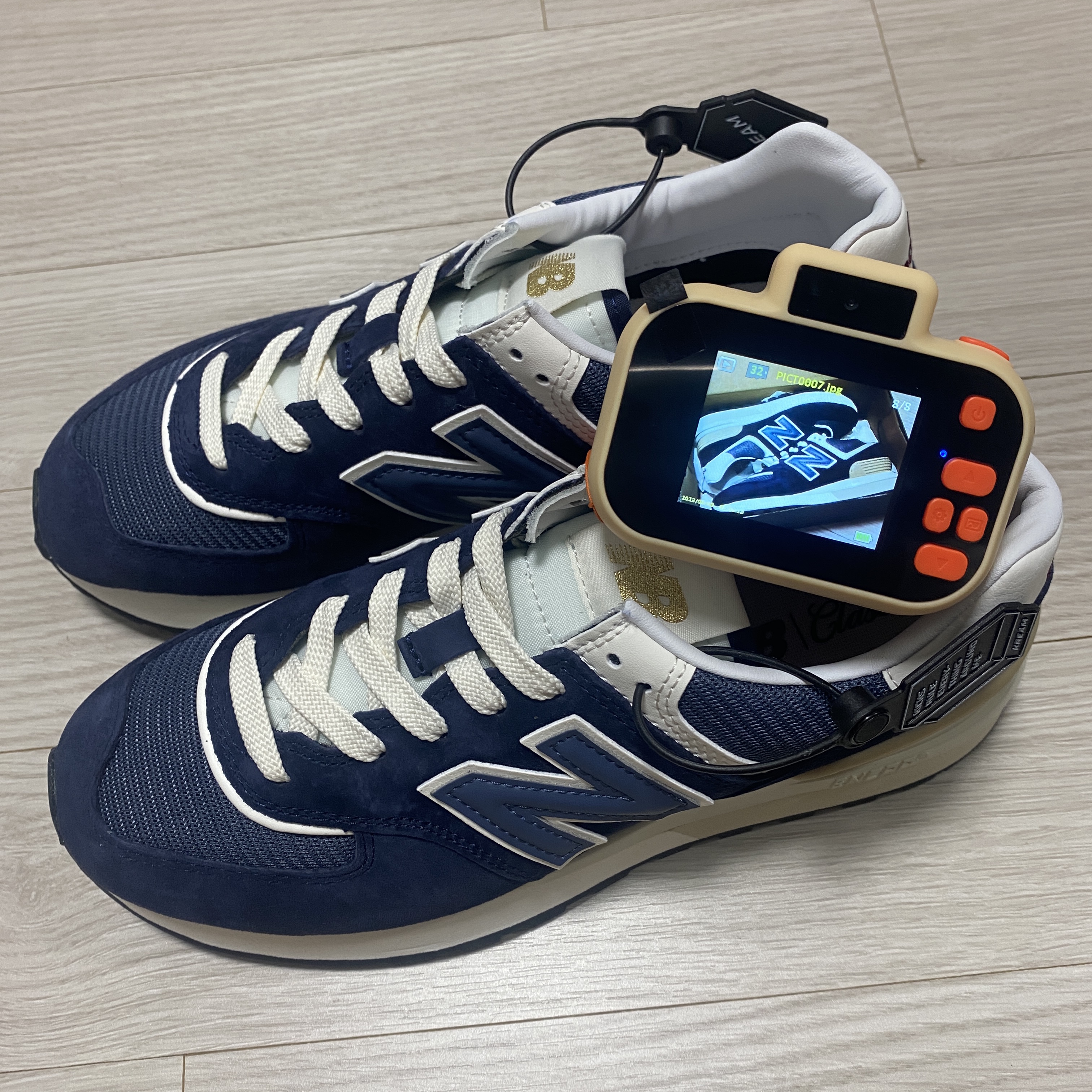 New Balance 574 Legacy Navy 착용 스타일 - 1
