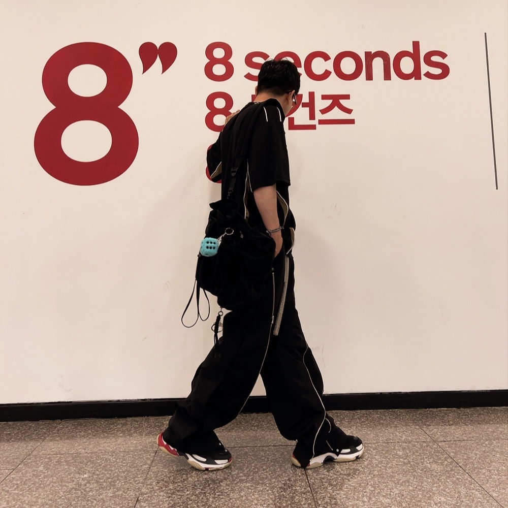 [KREAM 단독] AOP Kukano Shell Pants Black, Balenciaga Triple S Sneakers Black 착용 스타일