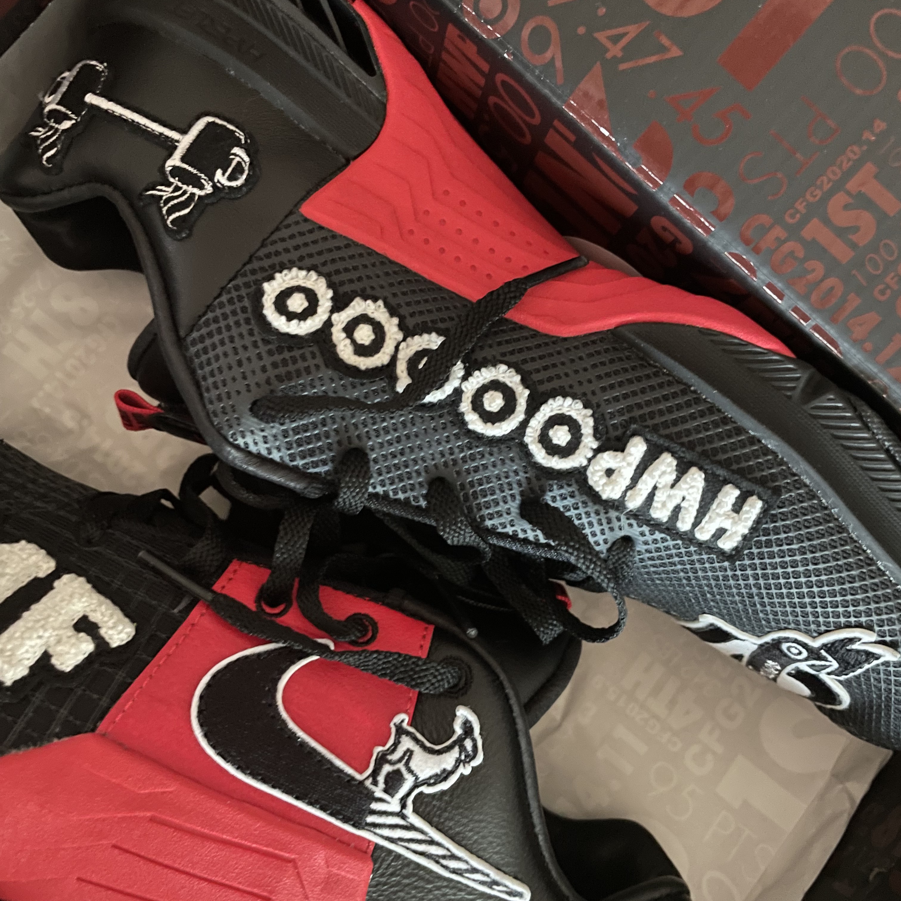 Nike Metcon 8 MF Black Dark Smoke Grey 착용 스타일