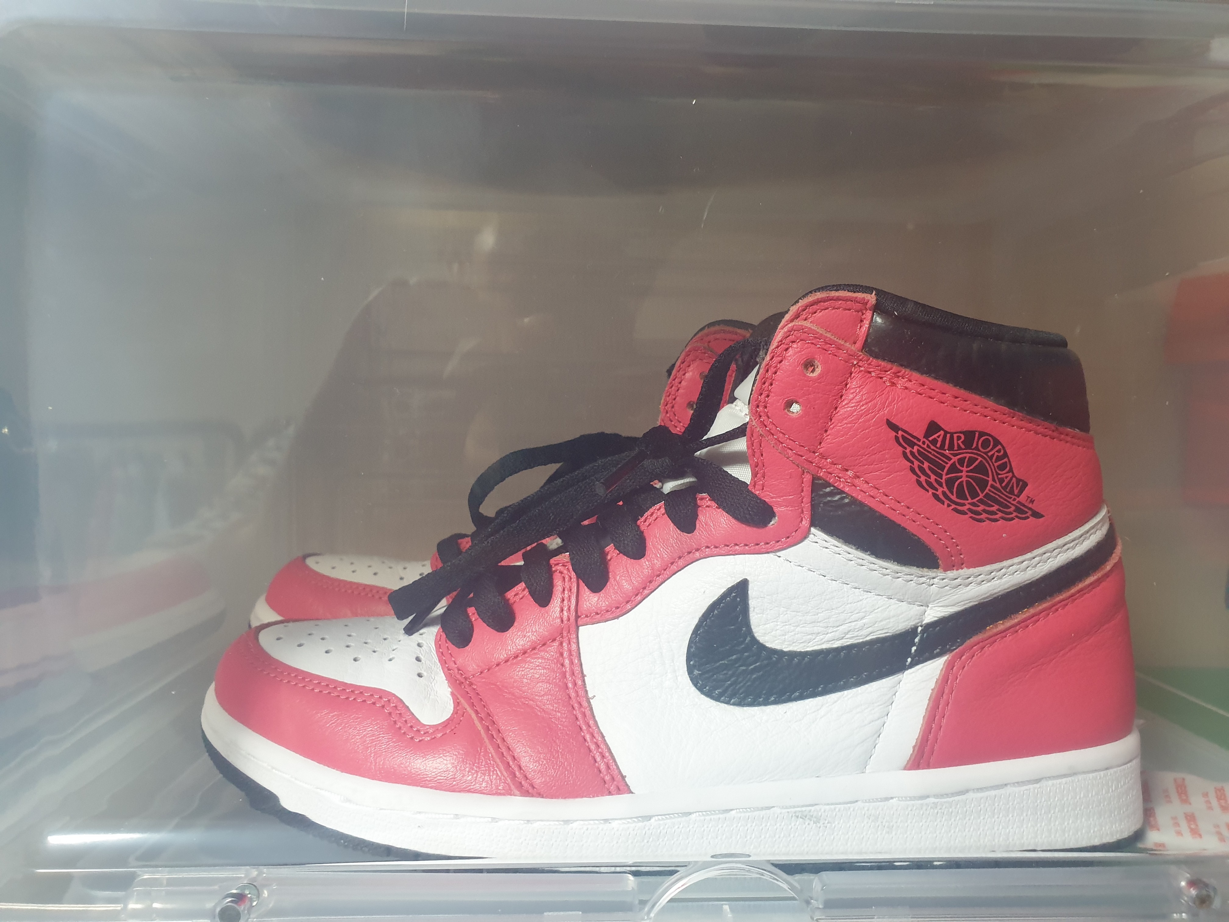 Jordan 1 Retro High OG Light Fusion Red 착용 스타일