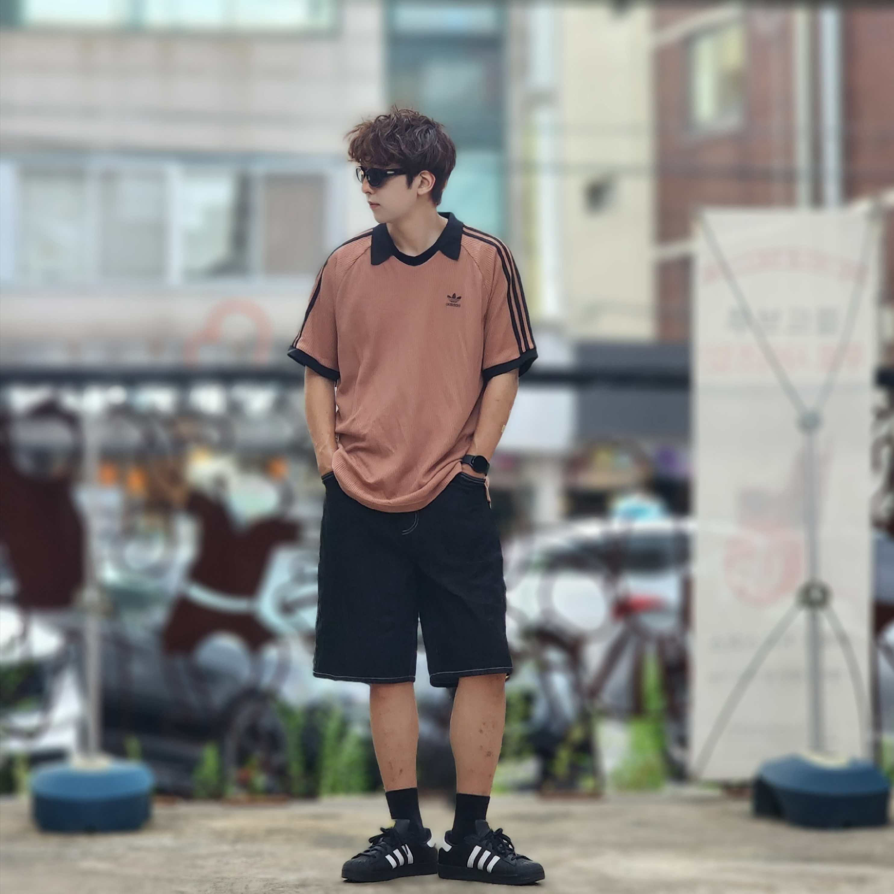 Adidas Adicolor Classics Waffle Polo Shirt Clay Strata - KR Sizing, Adidas Adicolor Classics Waffle Polo Shirt Clay Strata - US Sizing 착용 스타일 - 3