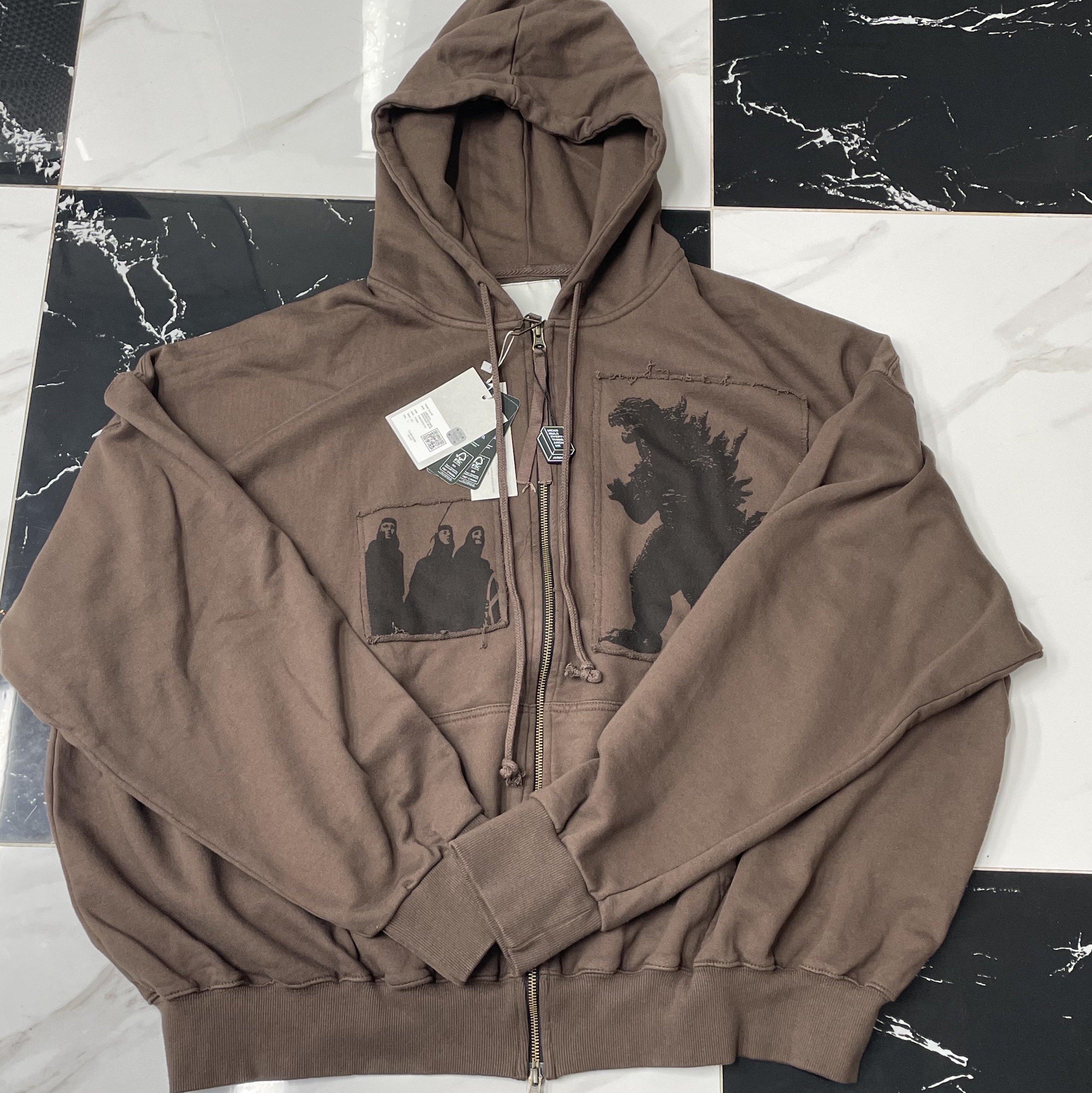 Undermycar Salud Archive Hommage Patch Hood Zip-Up Fudge - 23SS 착용 스타일 - 1