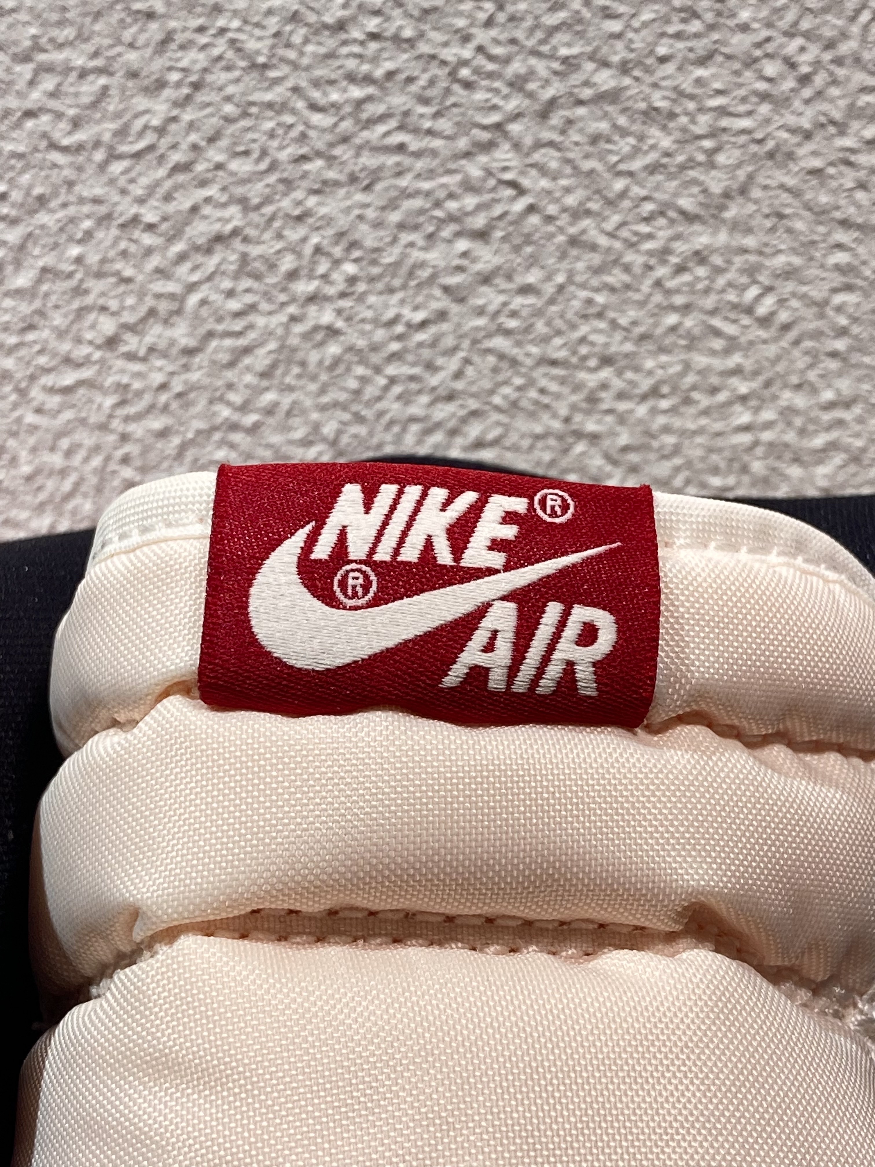 Jordan 1 Retro High OG Chicago 2022 착용 스타일 - 5