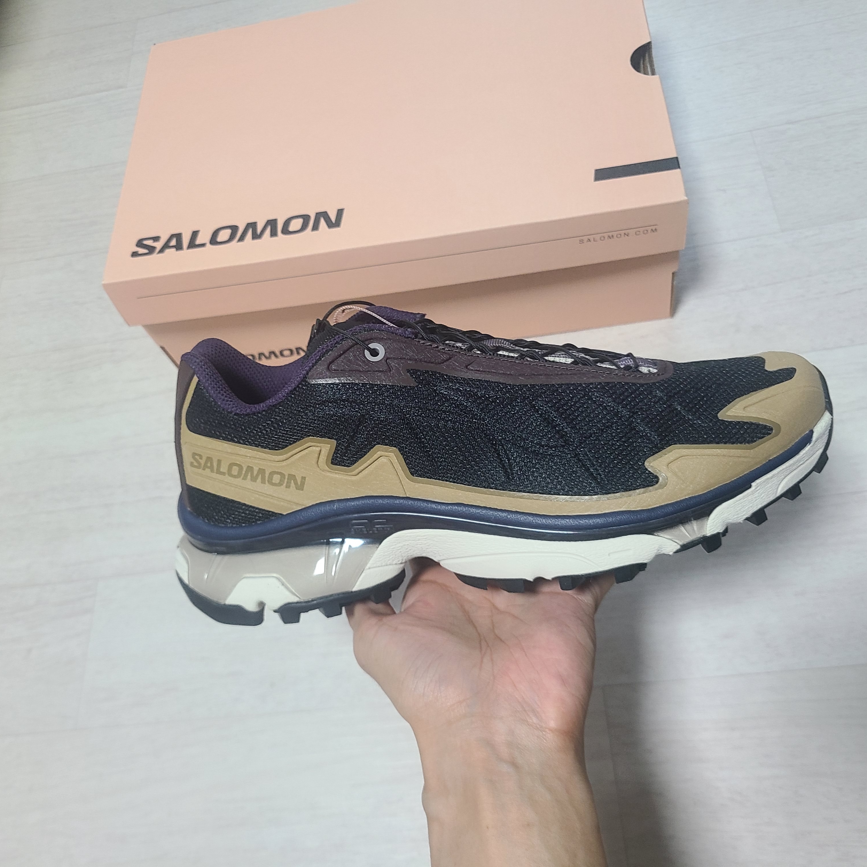 Salomon x Wood Wood XT-Slate Black Kelp 착용 스타일 - 1