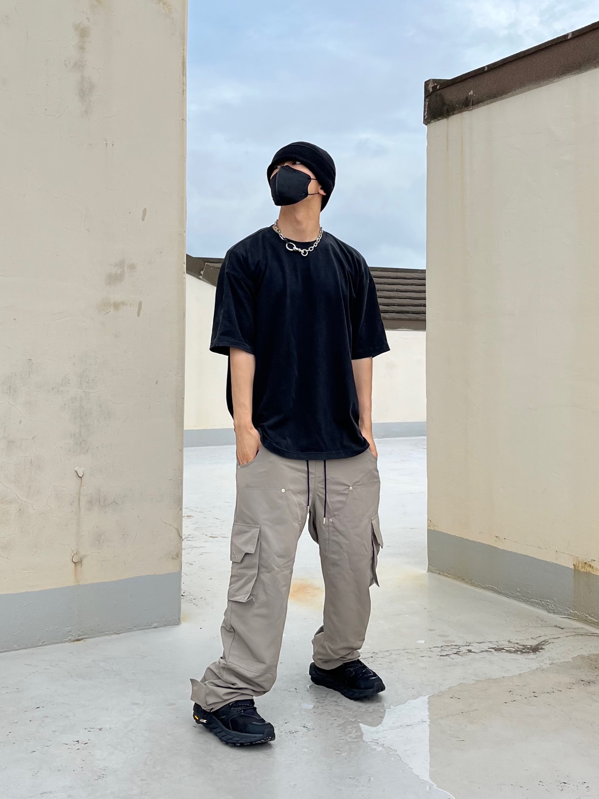 Hoka Anacapa Mid Gore-Tex Black, Our Legacy Ladon Brass Keychain Matte Nickel 착용 스타일