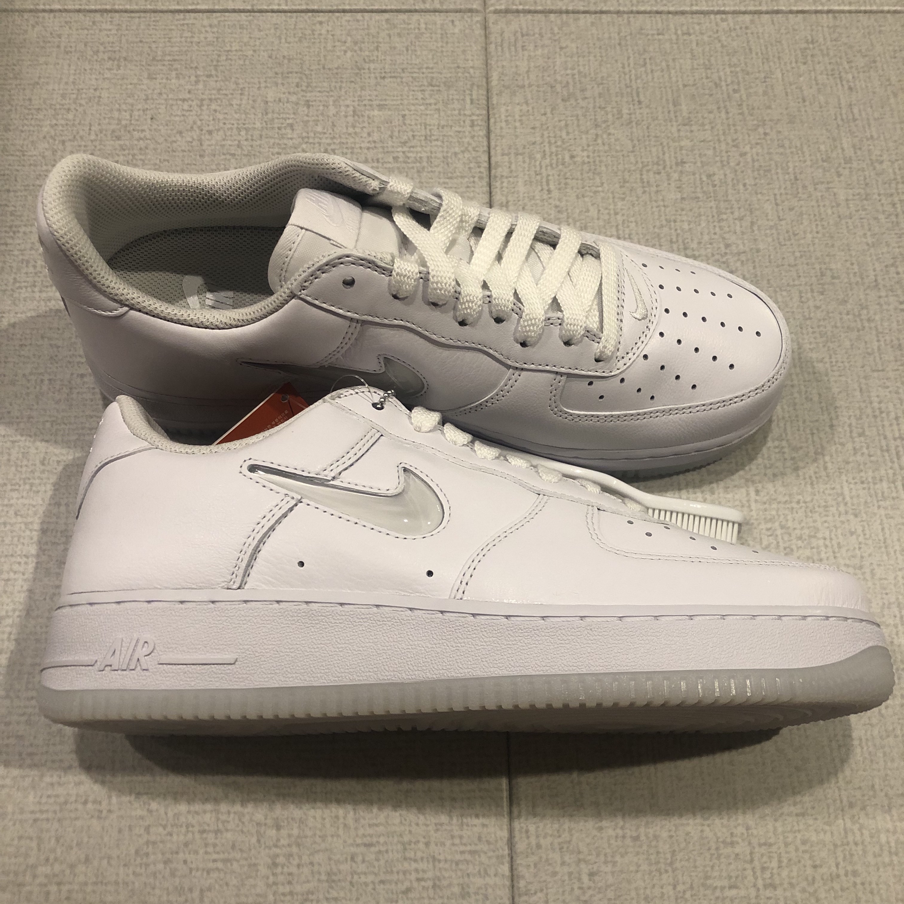 Nike Air Force 1 Low Color of The Month White Jewel 착용 스타일