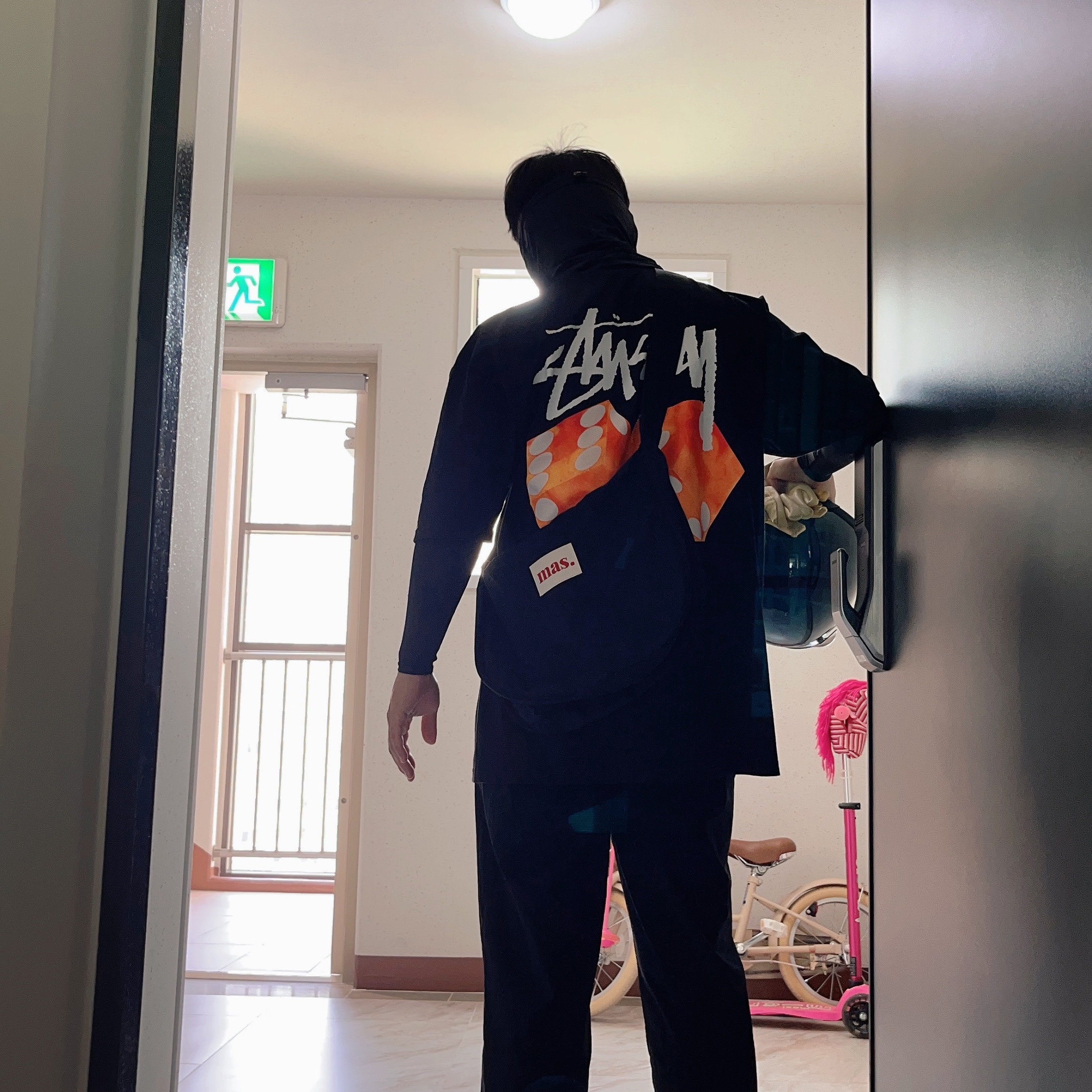 Stussy Diced Out T-Shirt Black 착용 스타일