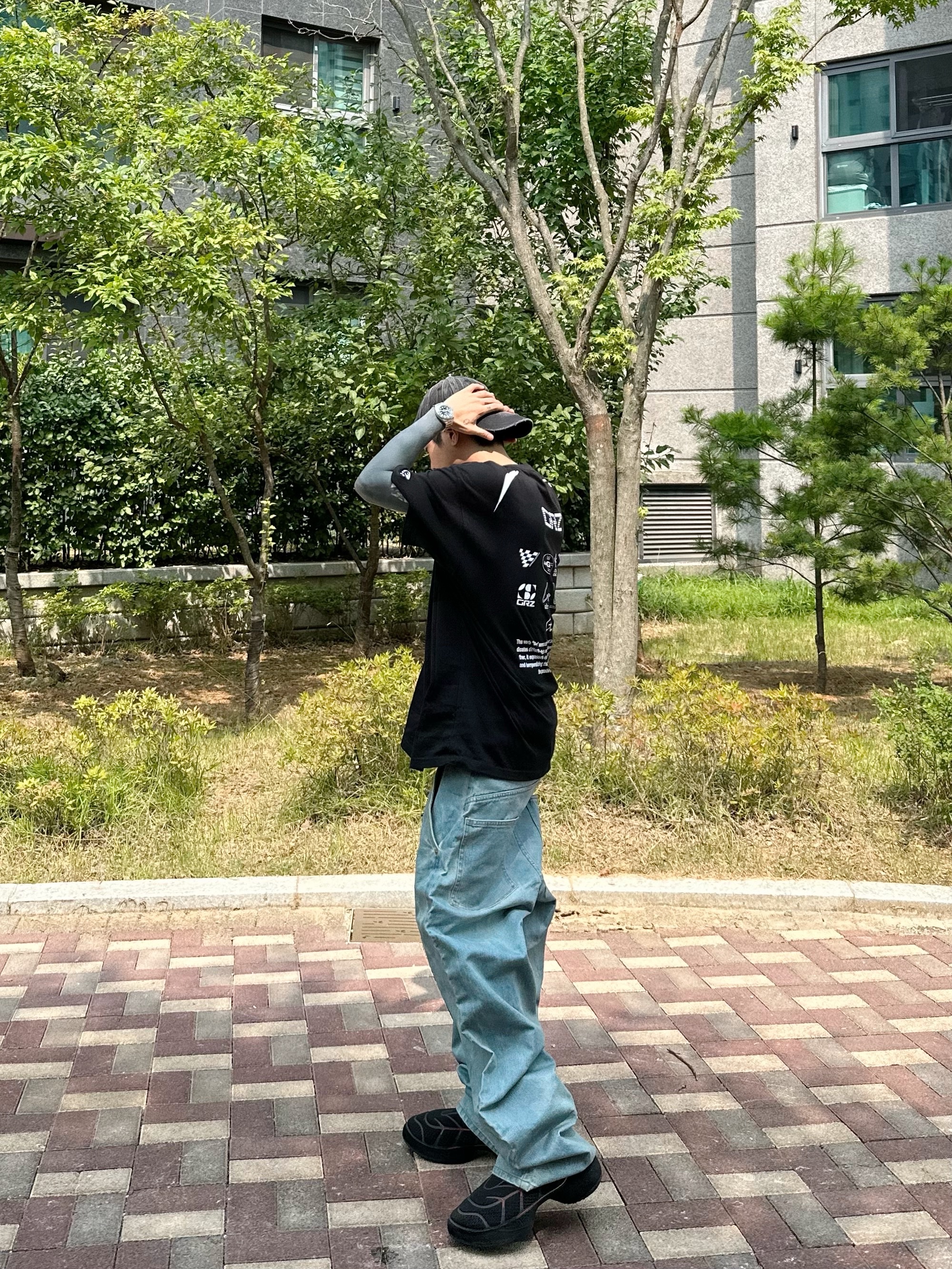 insta @onlyonefreedom님의 스타일 - 2