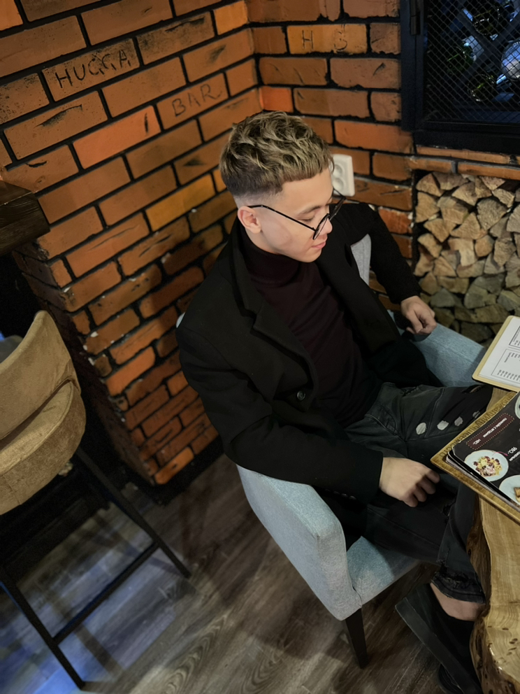 KREAM 프로필 이미지