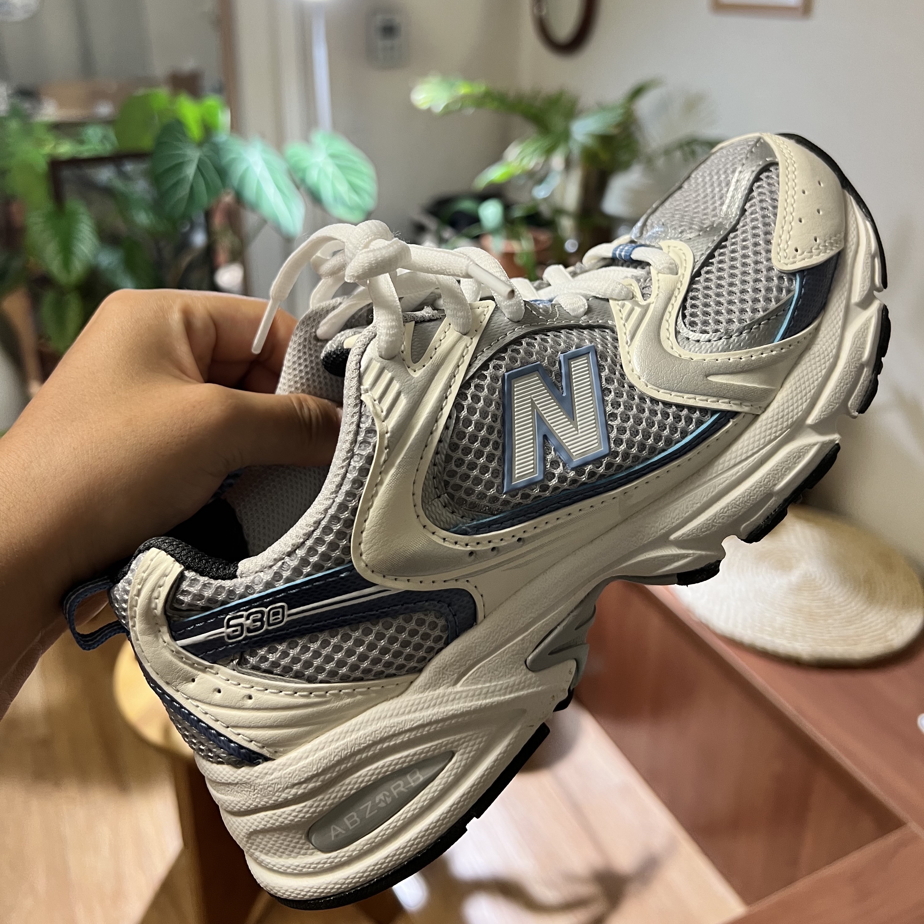 New Balance 530 Steel Blue 착용 스타일
