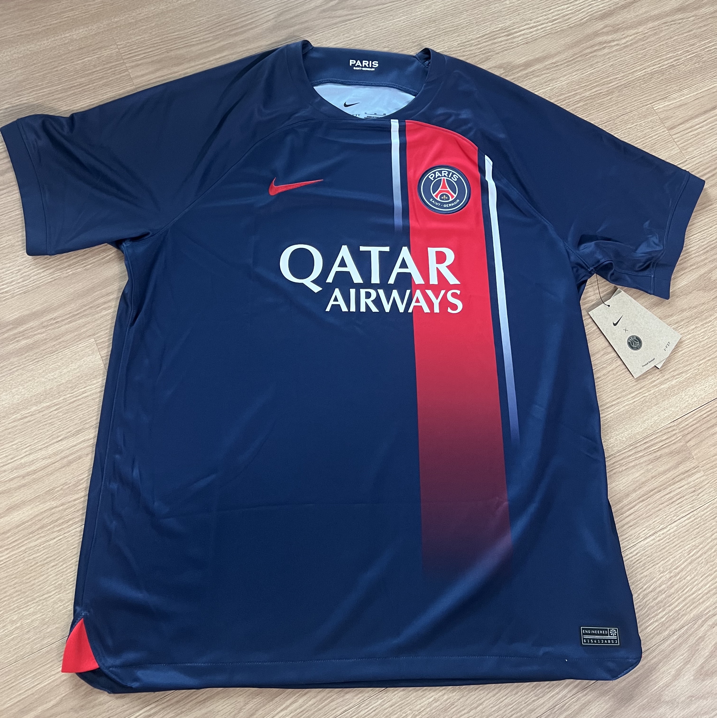 Nike Paris Saint-Germain 2023/24 Dri-Fit Stadium Home Jersey Midnight Navy (Non Marking Ver.) 착용 스타일