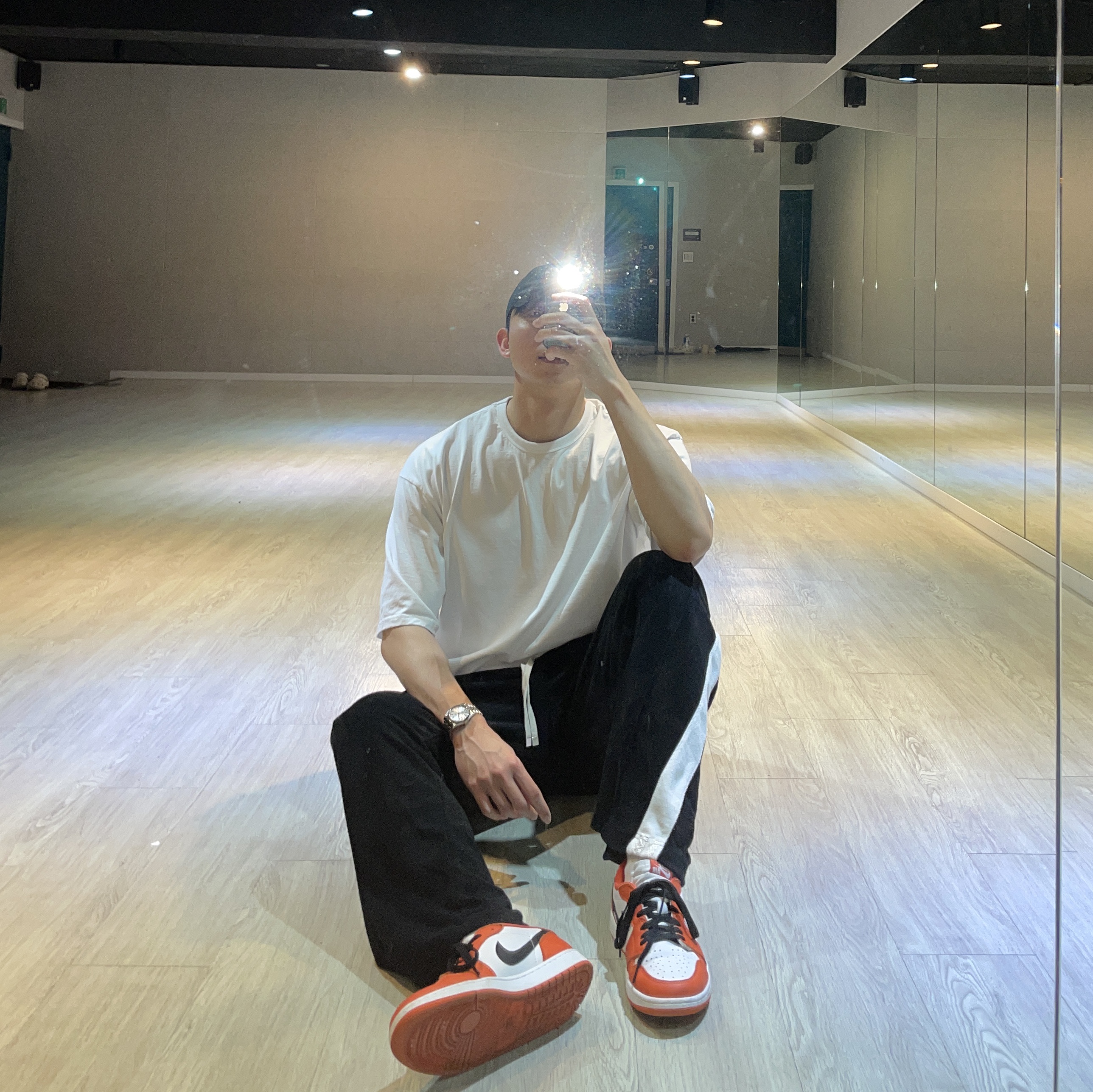 Jordan 1 Low OG Starfish 착용 스타일