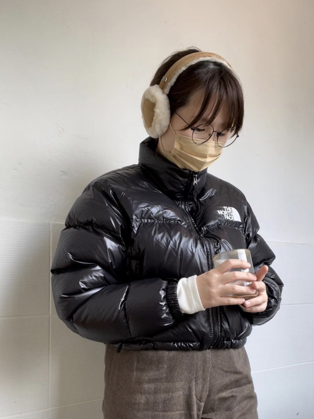 (W) The North Face White Label Novelty Nuptse Down Jacket SP Real Black, (W) The North Face White Label Novelty Nuptse Down Jacket Cocoa Brown 착용 스타일