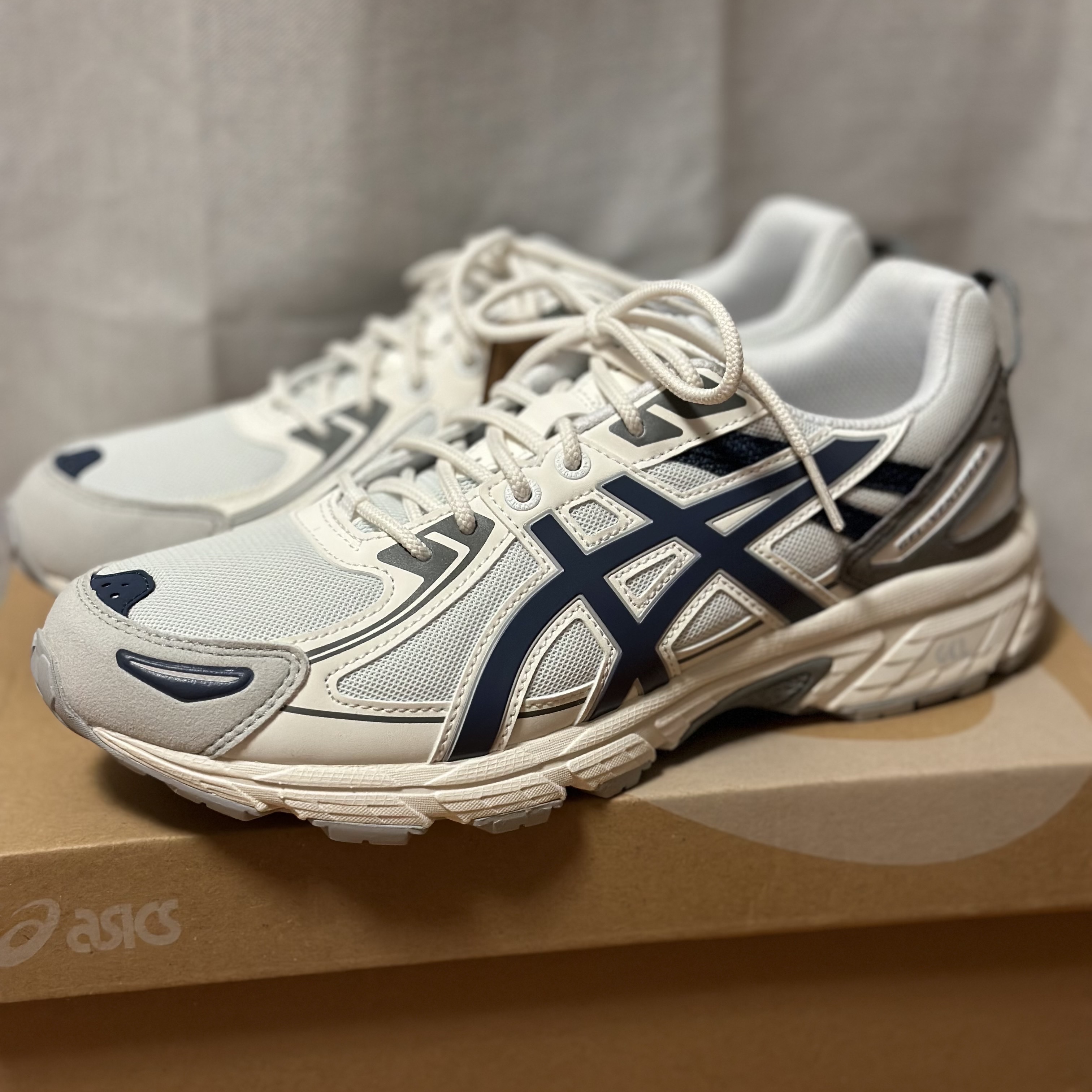 Asics Gel-Venture 6 Bering Sea 착용 스타일 - 2