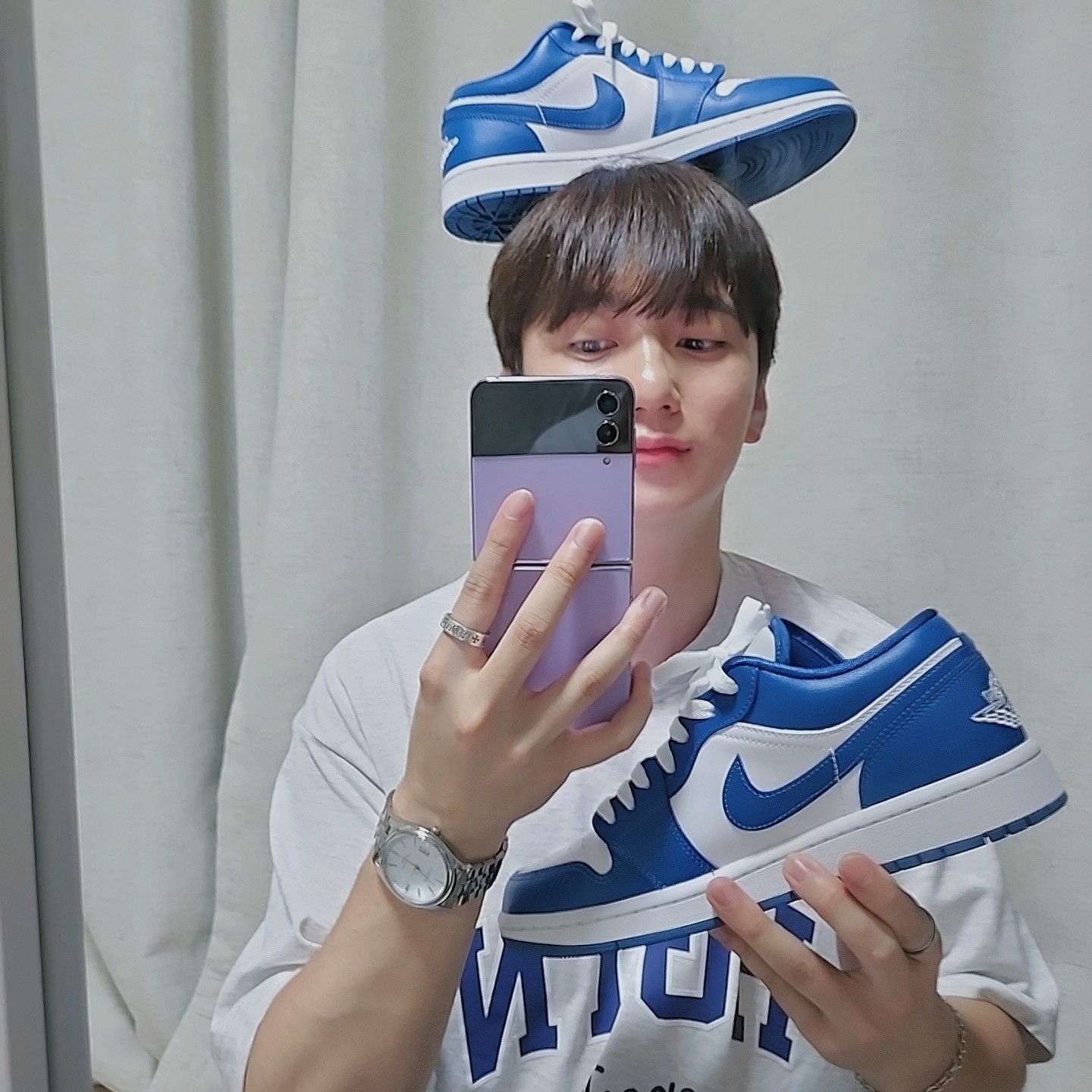 (W) Jordan 1 Low White Dark Marina Blue 착용 스타일 - 3