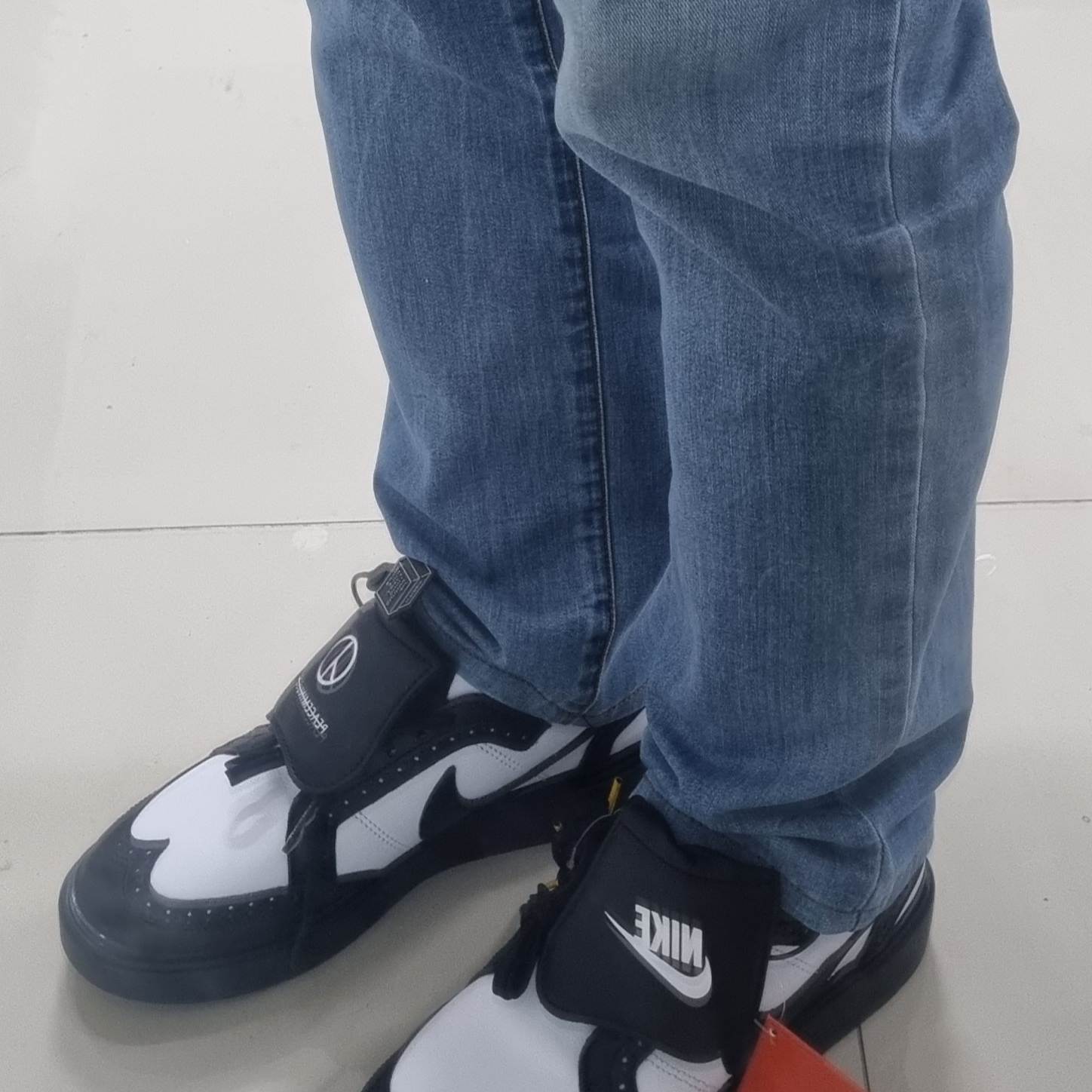 Nike x Peaceminusone Kwondo1 Black and White 착용 스타일