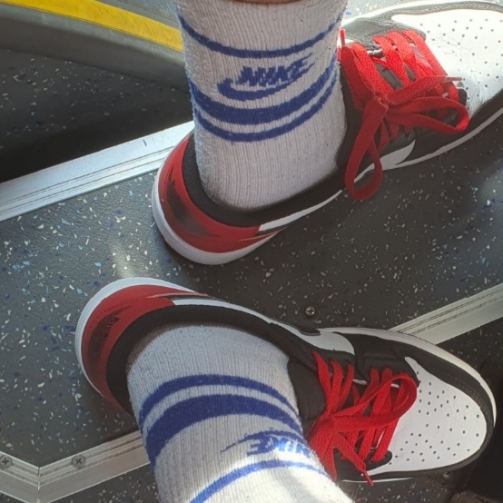 Jordan 1 Retro Low OG Black Toe 착용 스타일