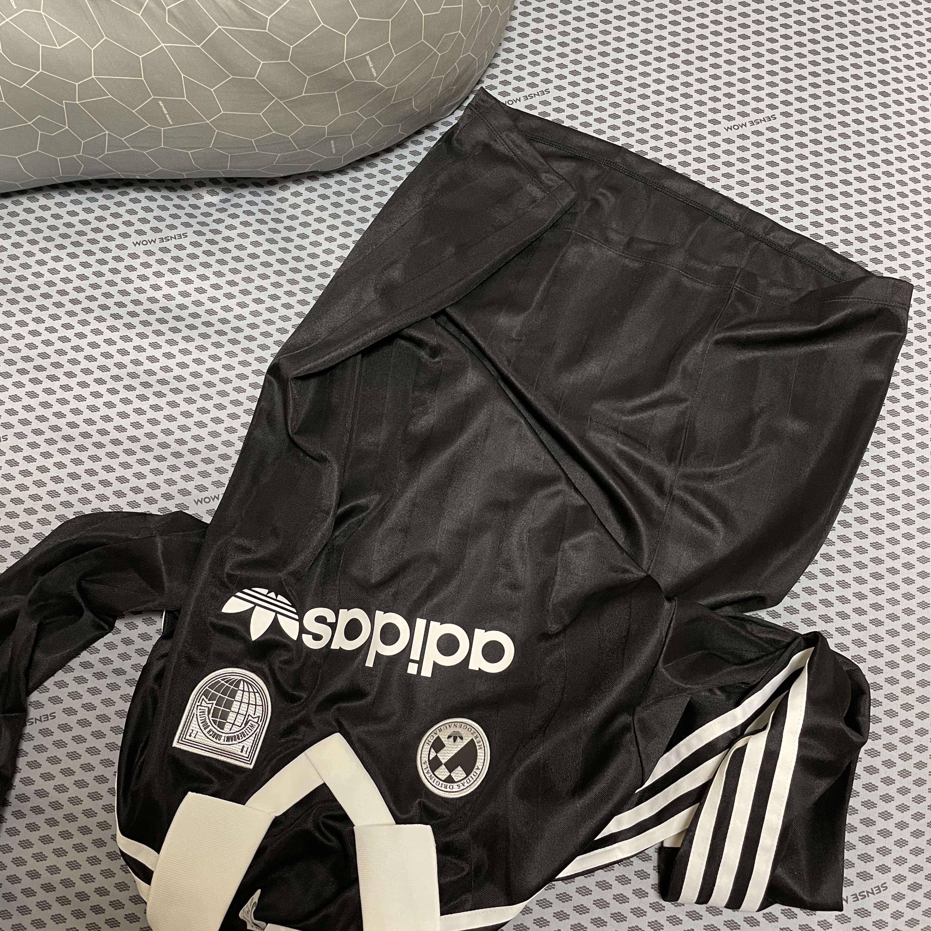 (W) Adidas Football Long Sleeve T-Shirt Black - KR Sizing 착용 스타일