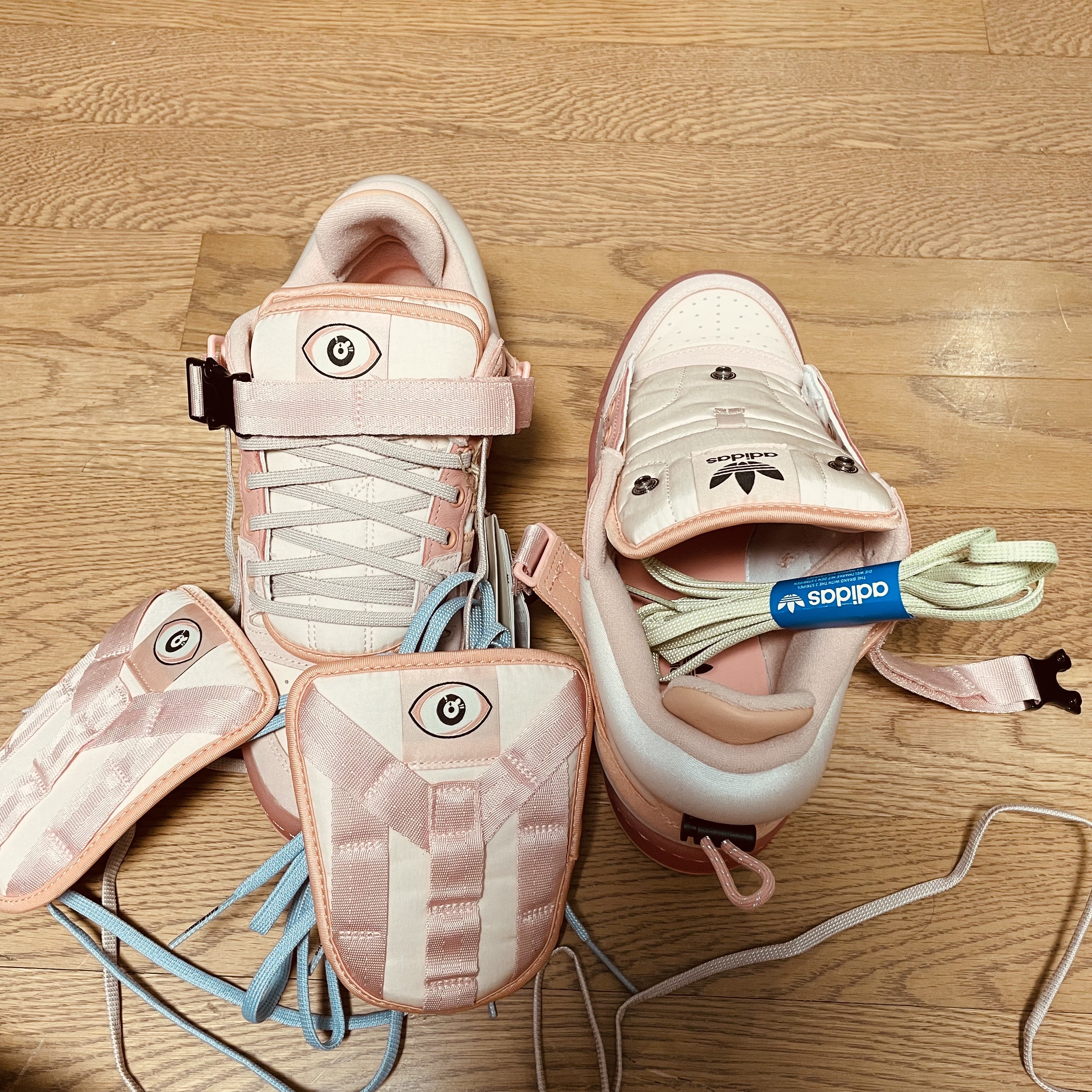 Adidas x Bad Bunny Forum 84 Low Easter Egg 착용 스타일 - 3