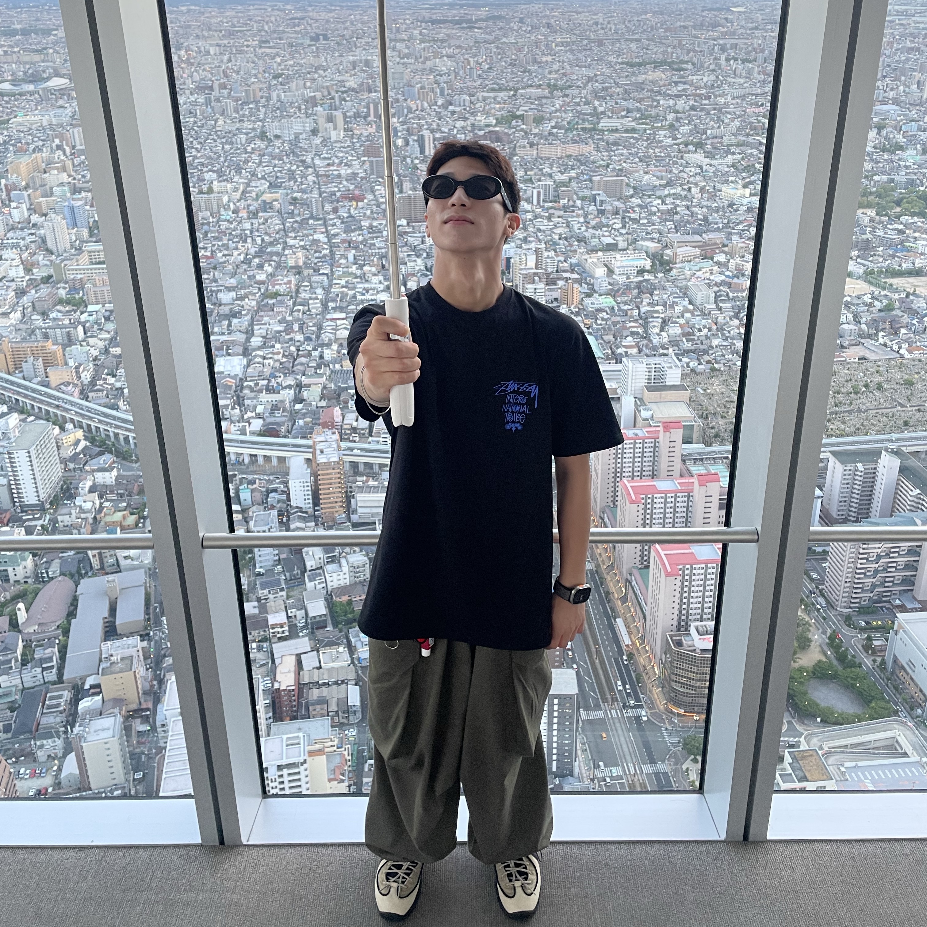 Stussy Tribe Stack T-Shirt Black, Nike x Stussy Air Penny II Rattan and Limestone 착용 스타일