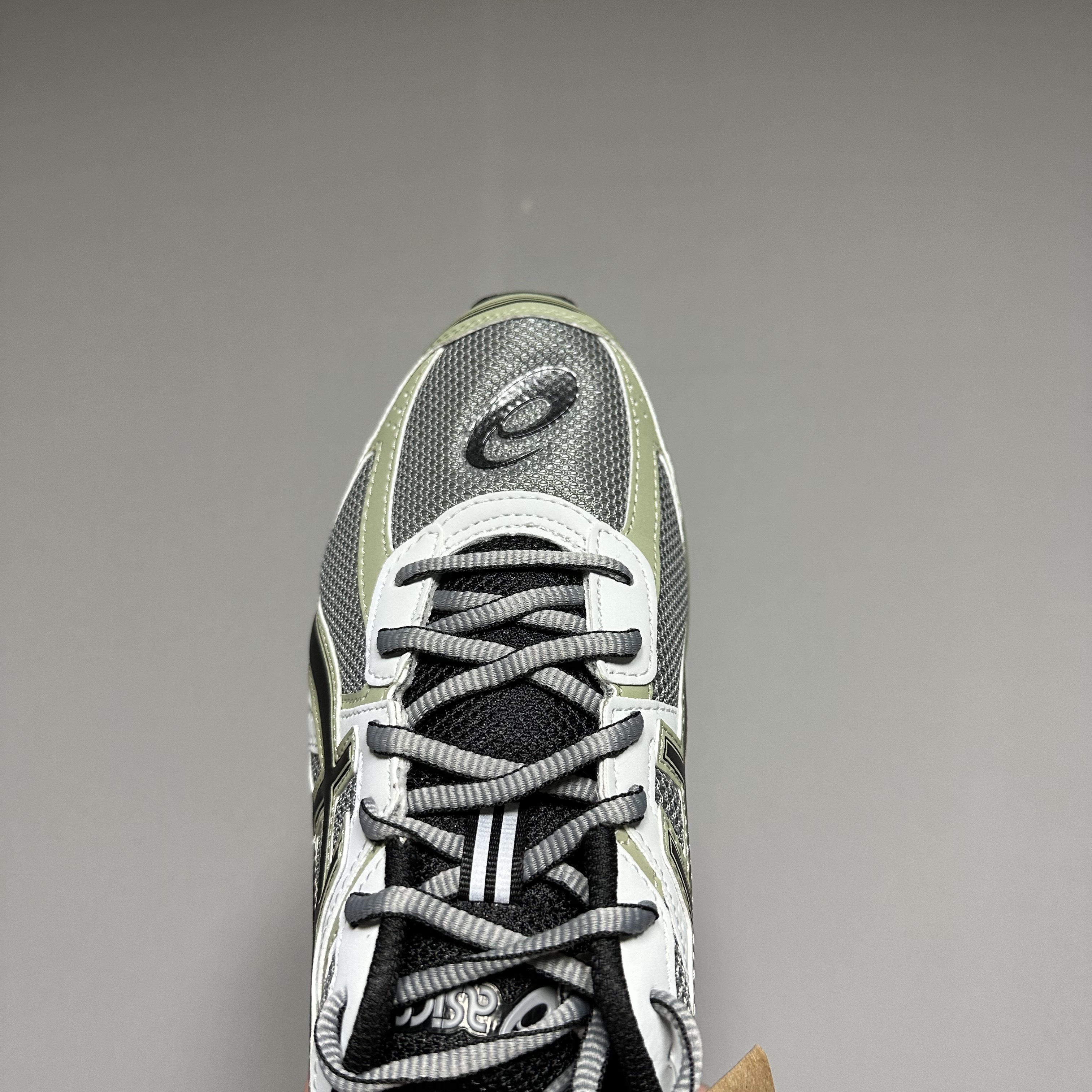 Asics Jog 100 S Sheet Rock - 2E Wide 착용 스타일 - 2