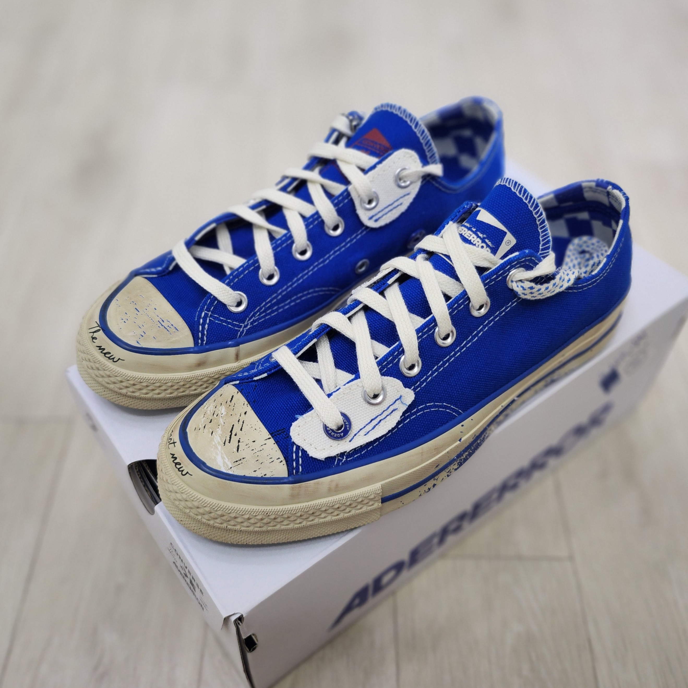 Converse x Ader Error Chuck 70 Ox Imperial Blue 착용 스타일 - 2