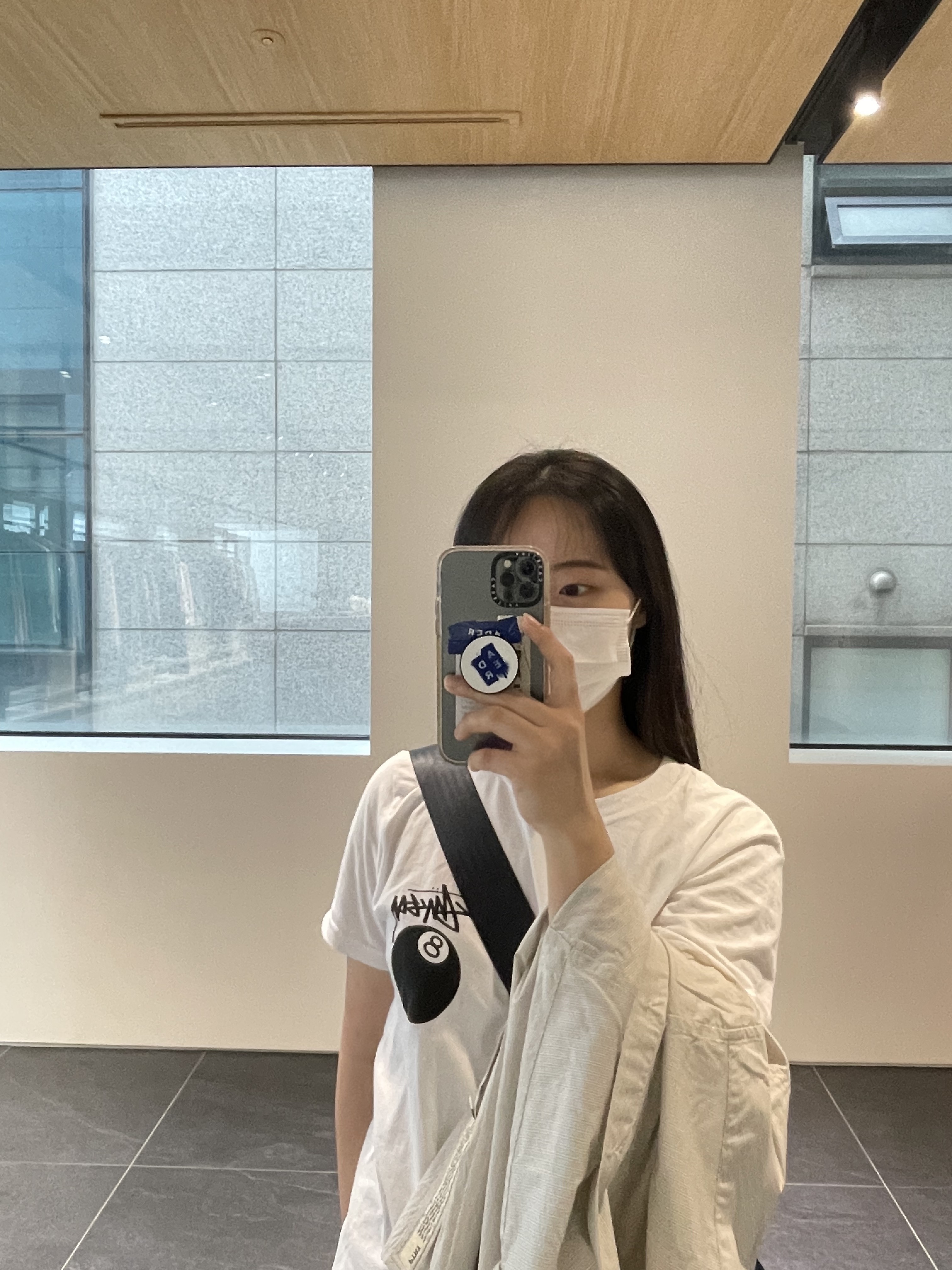 Stussy 8 Ball T-Shirt White - 22SS, Adidas Yeezy Foam RNNR Sulfur 착용 스타일 - 2