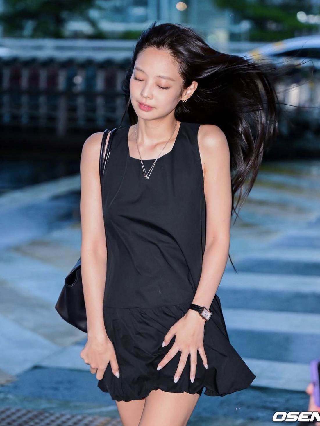 (W) Chanel Boots Caoutchouc & Black 착용 스타일 - 2
