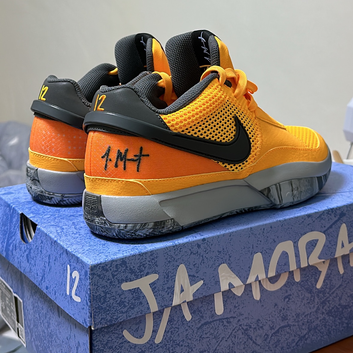 Nike Ja 1 PE EP Laser Orange 착용 스타일 - 2