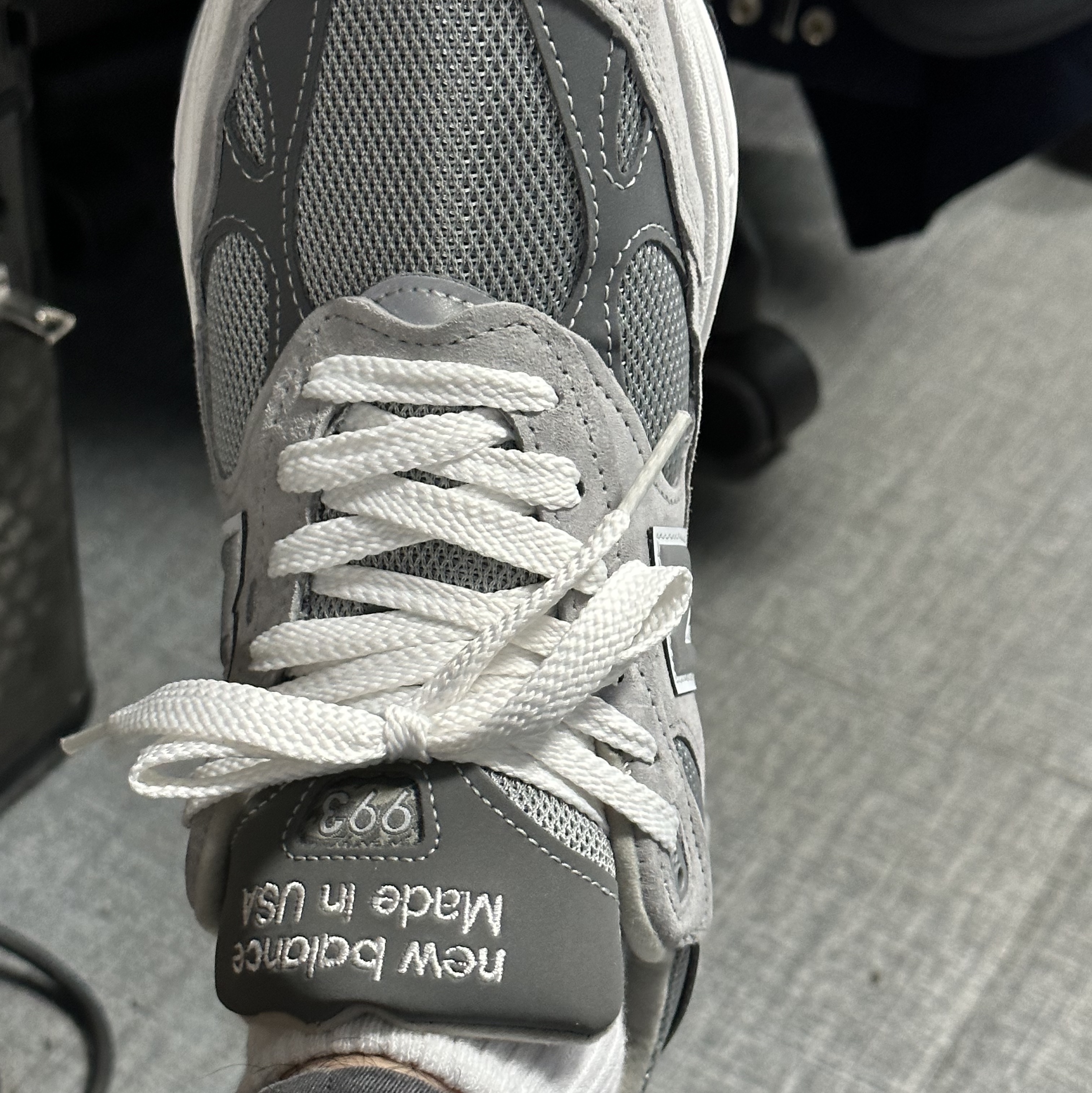 New Balance 993 Made in USA Grey - D Standard 착용 스타일