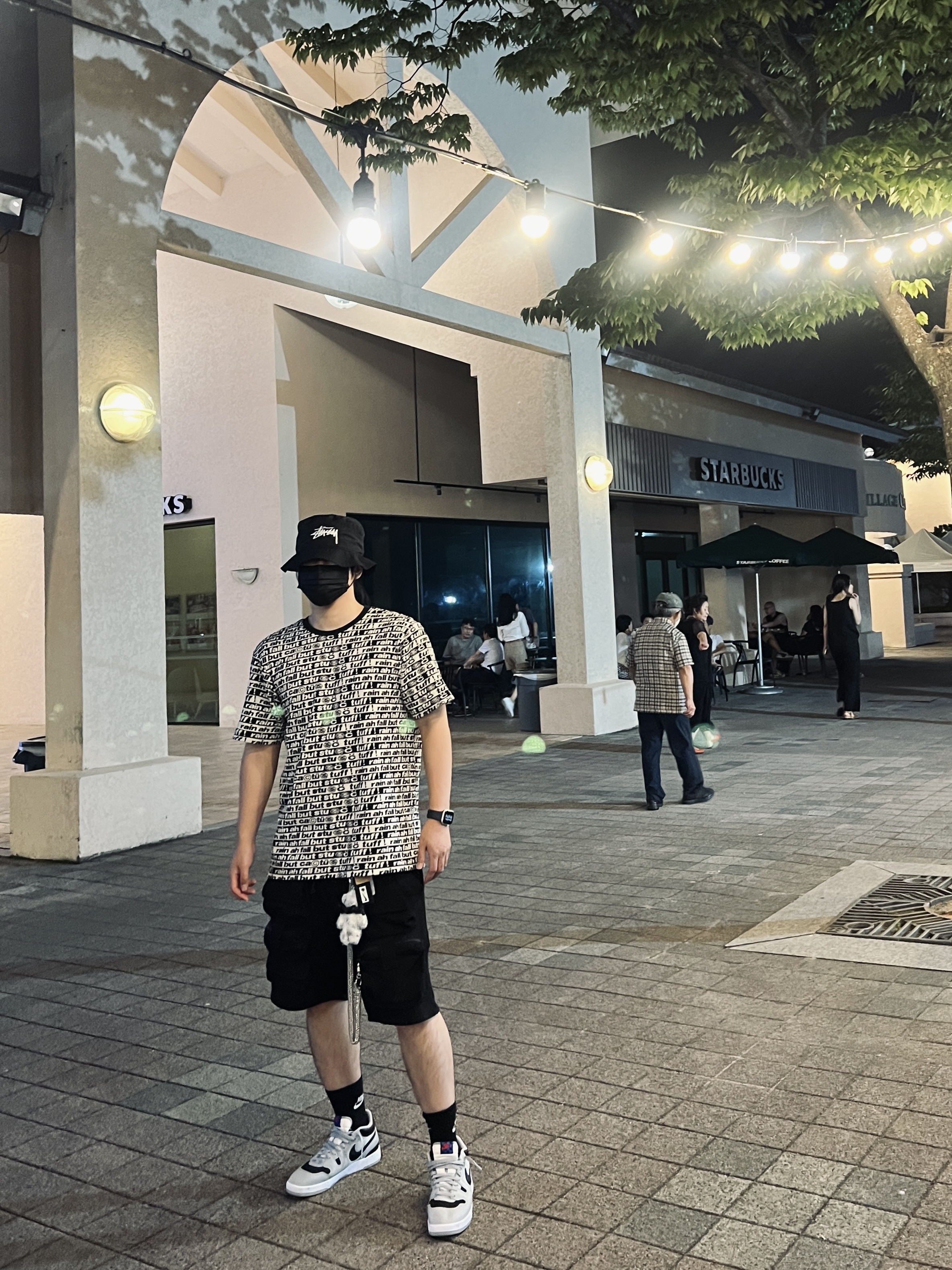 Stussy x Cactus Plant Flea Market Jacquard Crew Black, Nike Mac Attack QS SP Light Smoke Grey 착용 스타일 - 3