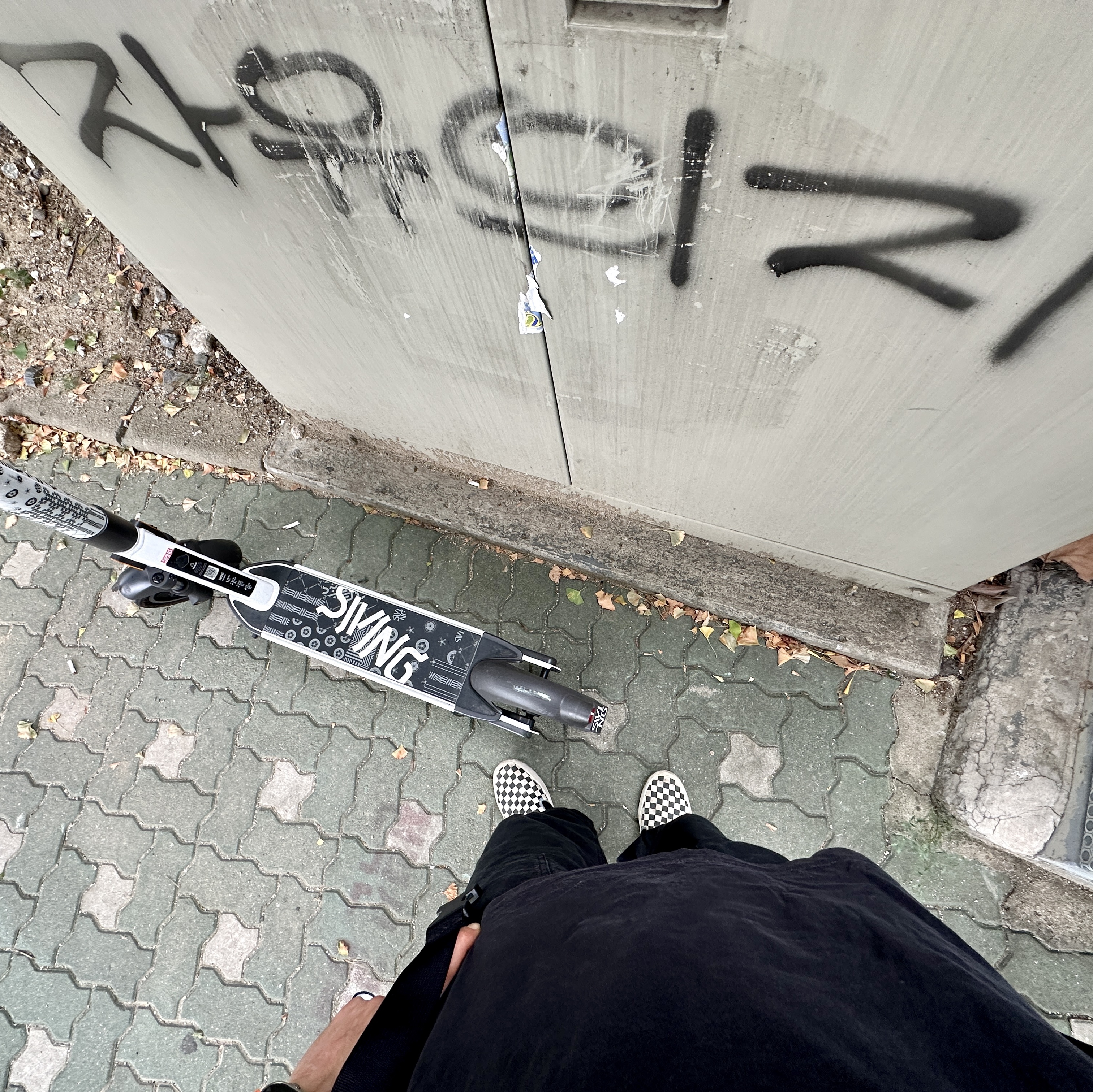 Vans Checkerboard Comfycush One Black 착용 스타일