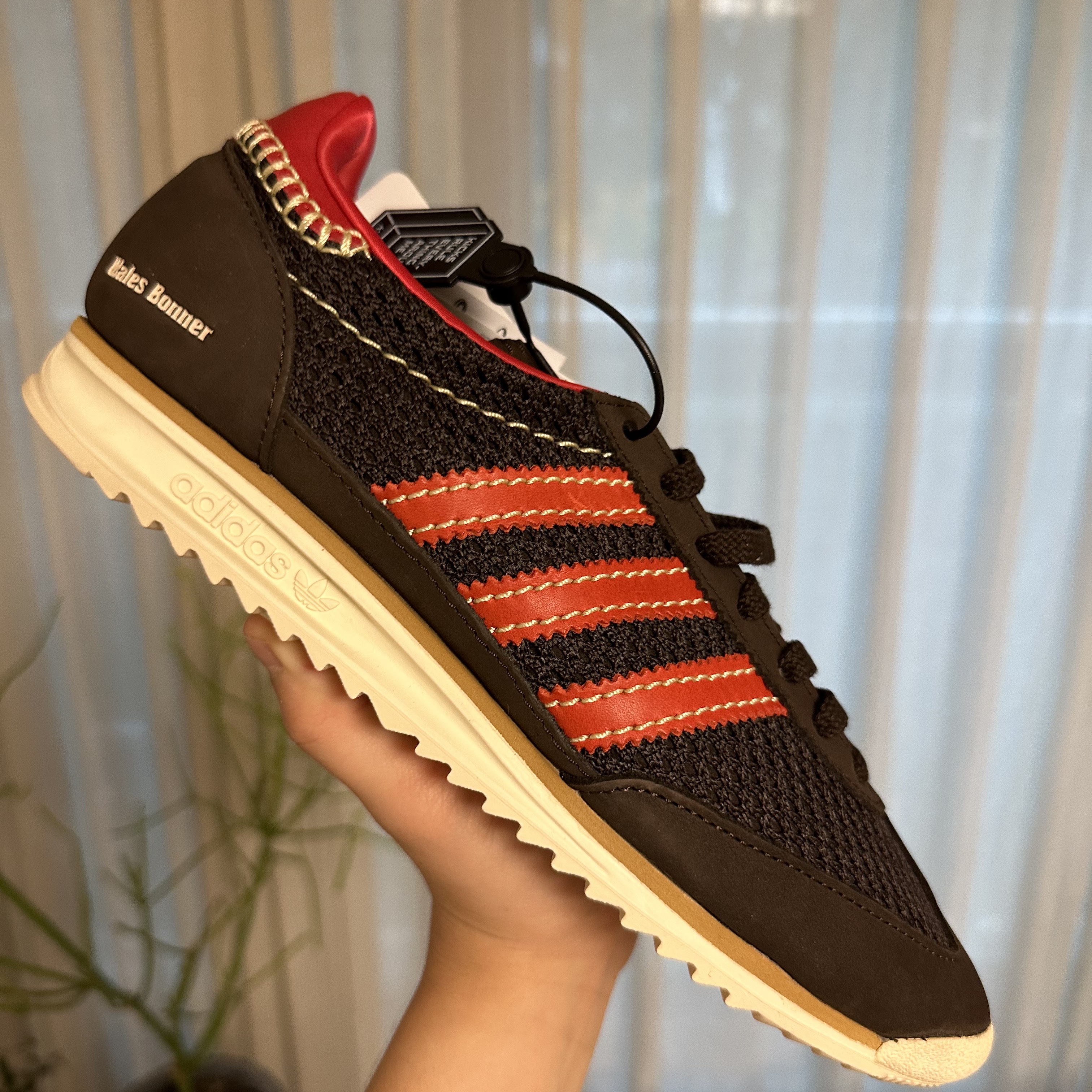Adidas x Wales Bonner SL 72 Knit Brown 착용 스타일