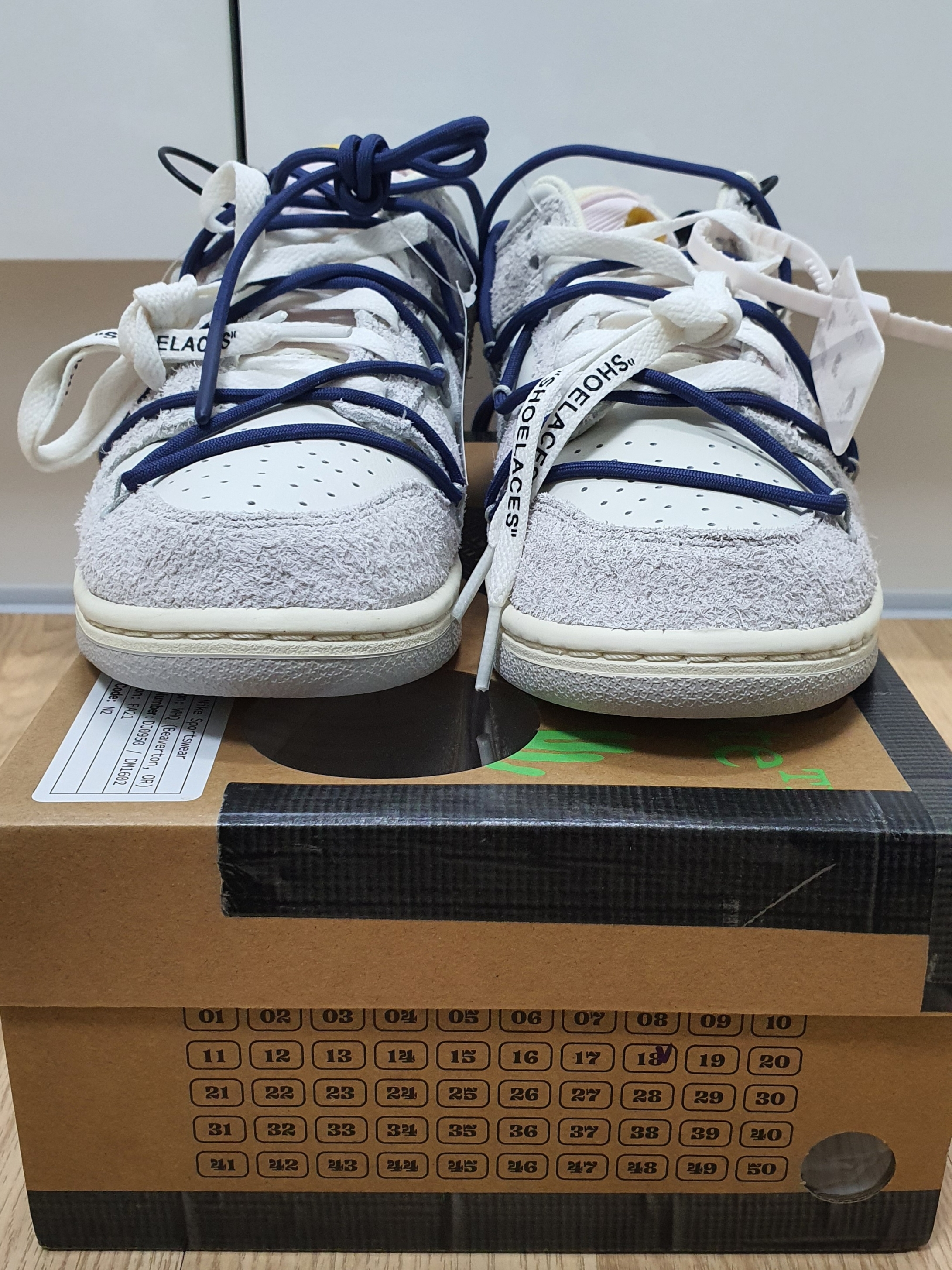 Nike x Off-White Dunk Low The 50 - Lot 18 착용 스타일