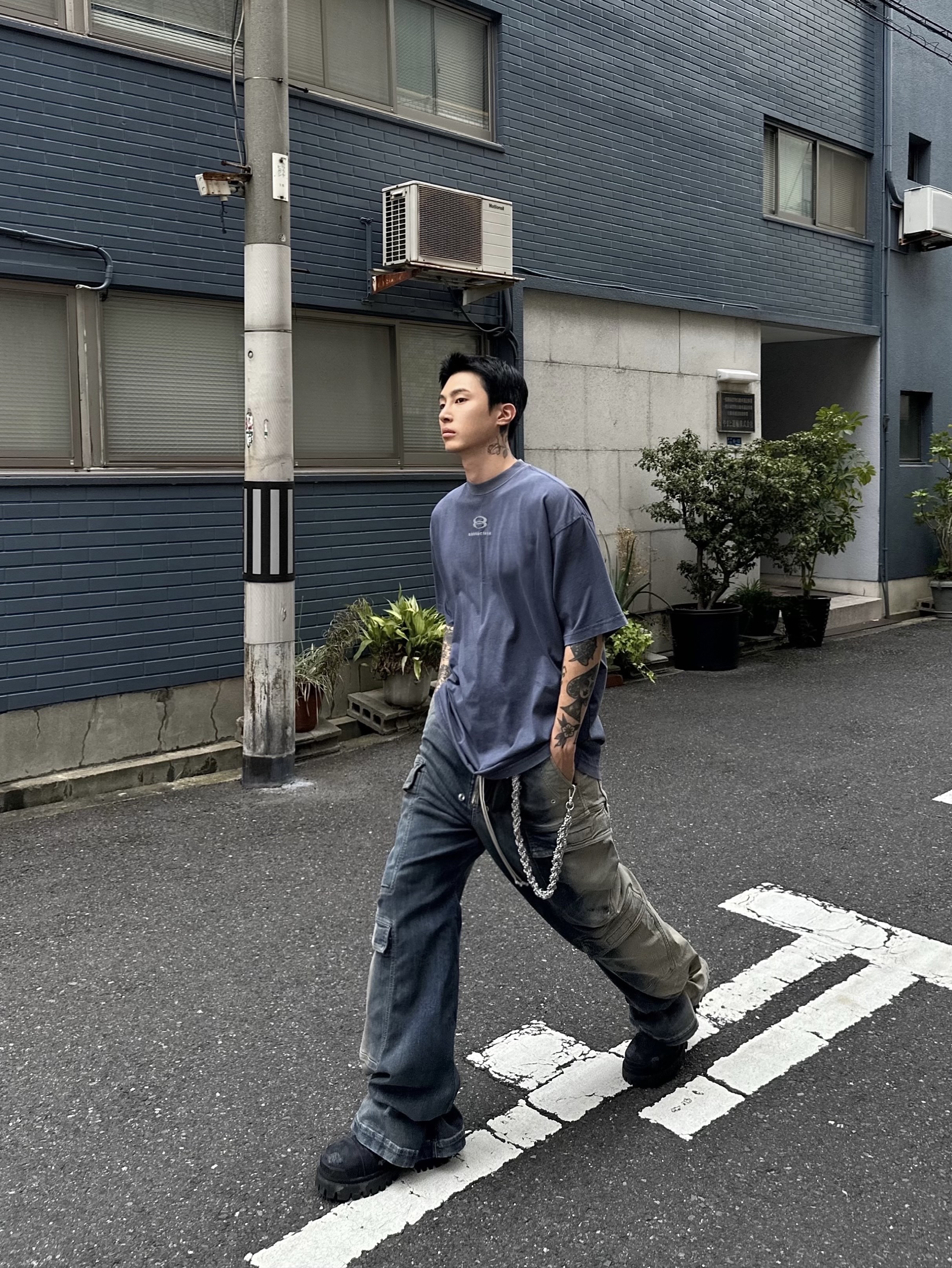 Balenciaga Combat Strike 20mm Boots Black, Undermycar Leachianus Multiple Tangles Double Logo Chain Down Blue - 23SS 착용 스타일 - 1